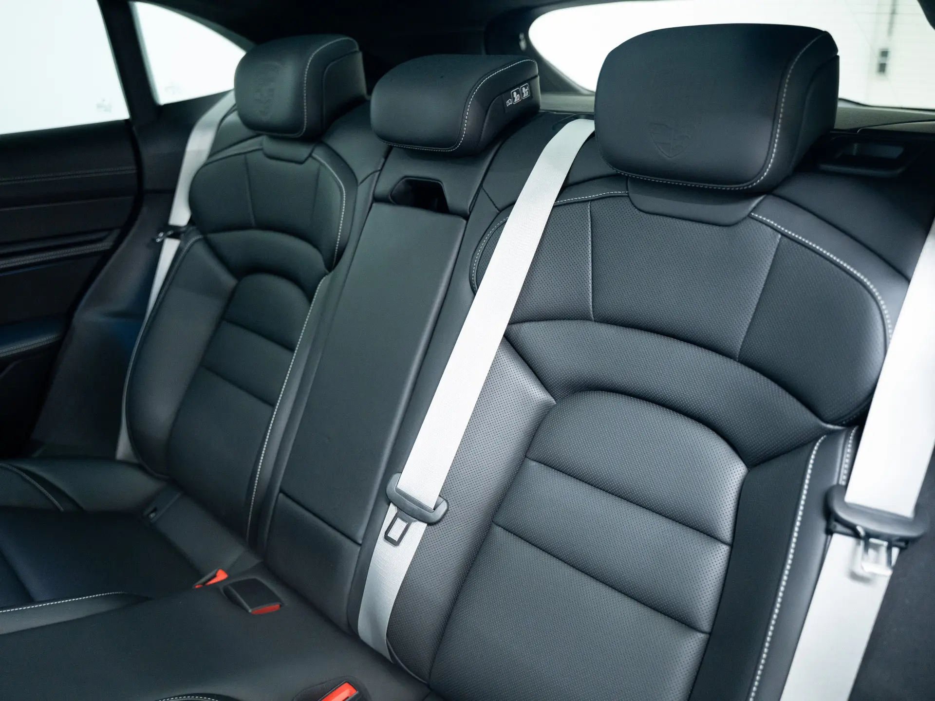 Taycan turbo s Sport Turismo