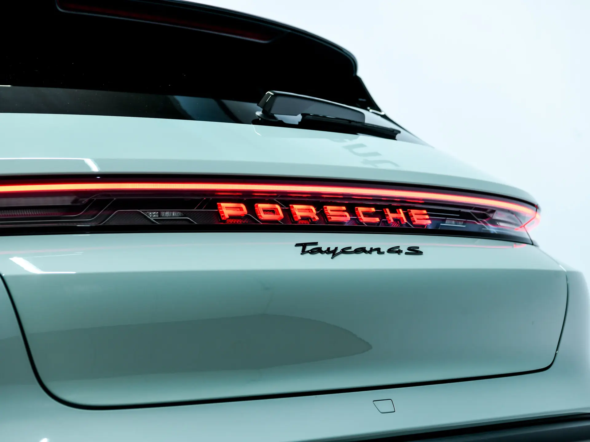 Taycan 4S Cross Turismo