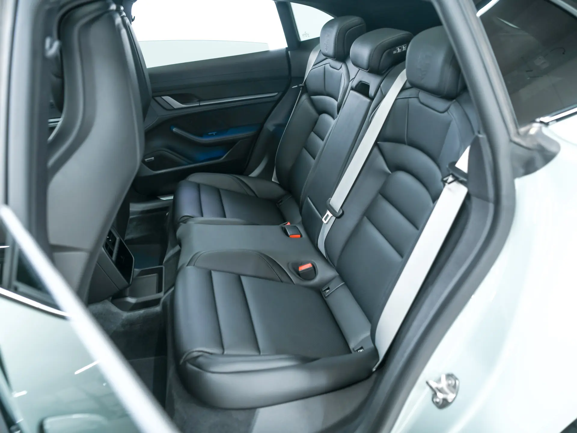 Taycan 4S Cross Turismo