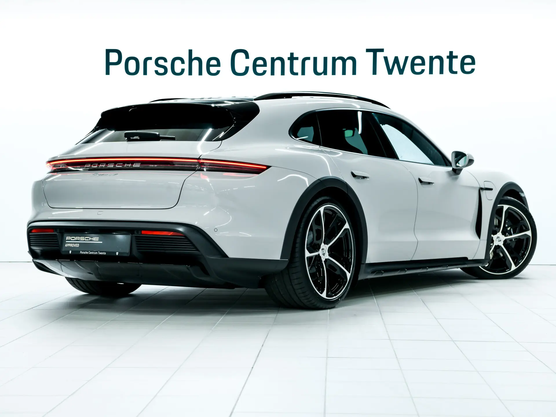 Taycan 4 Cross Turismo