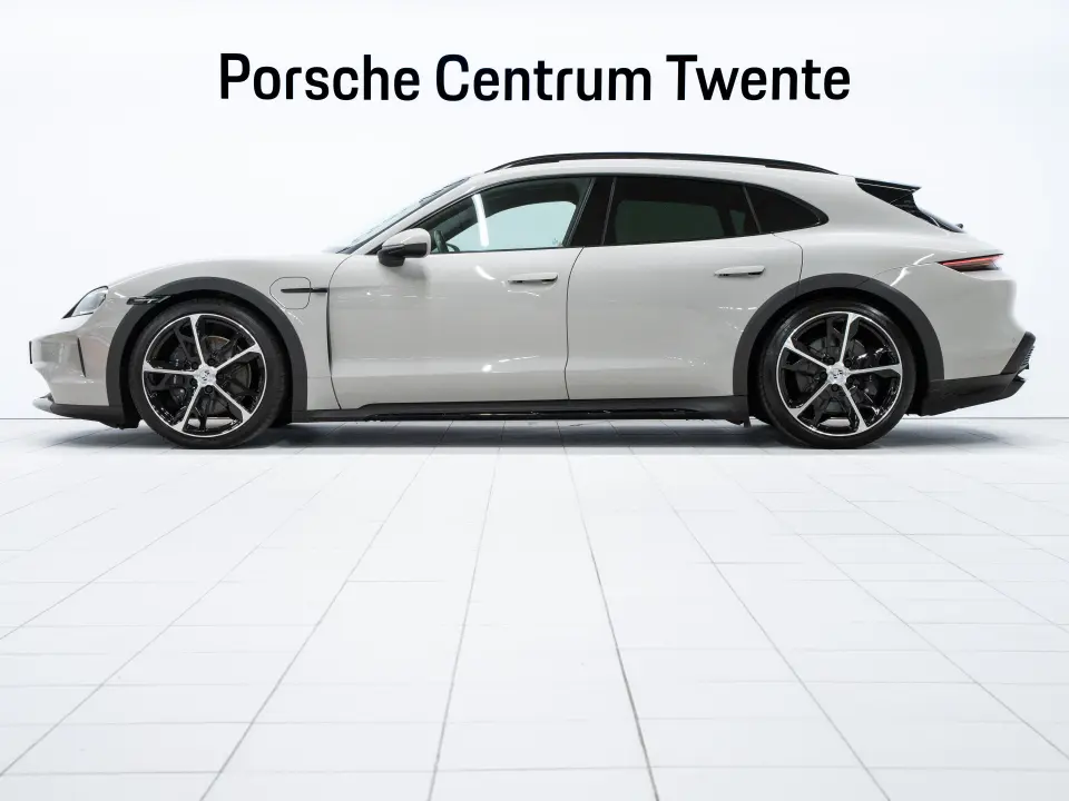 Taycan 4 Cross Turismo