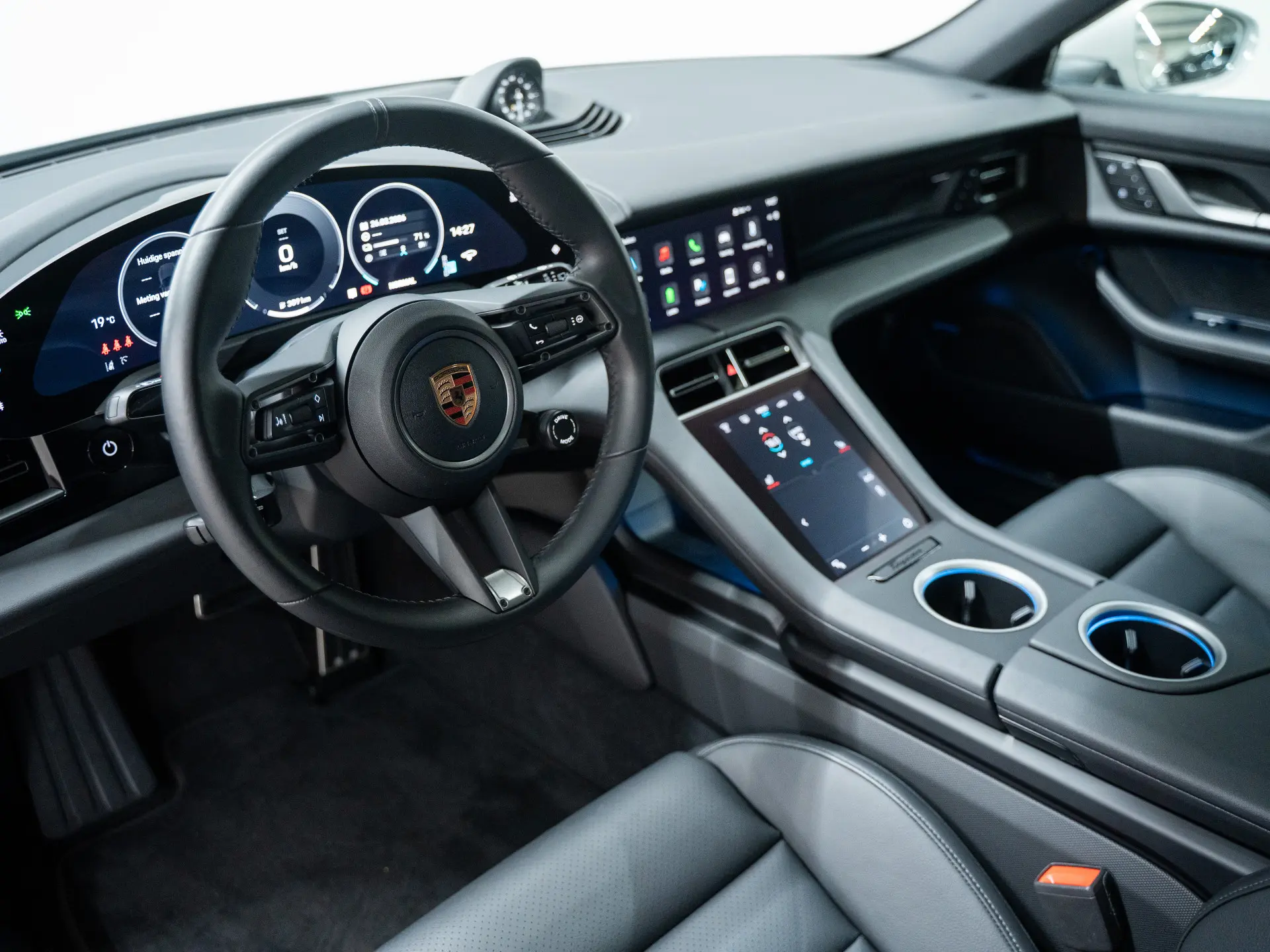 Taycan 4 Cross Turismo