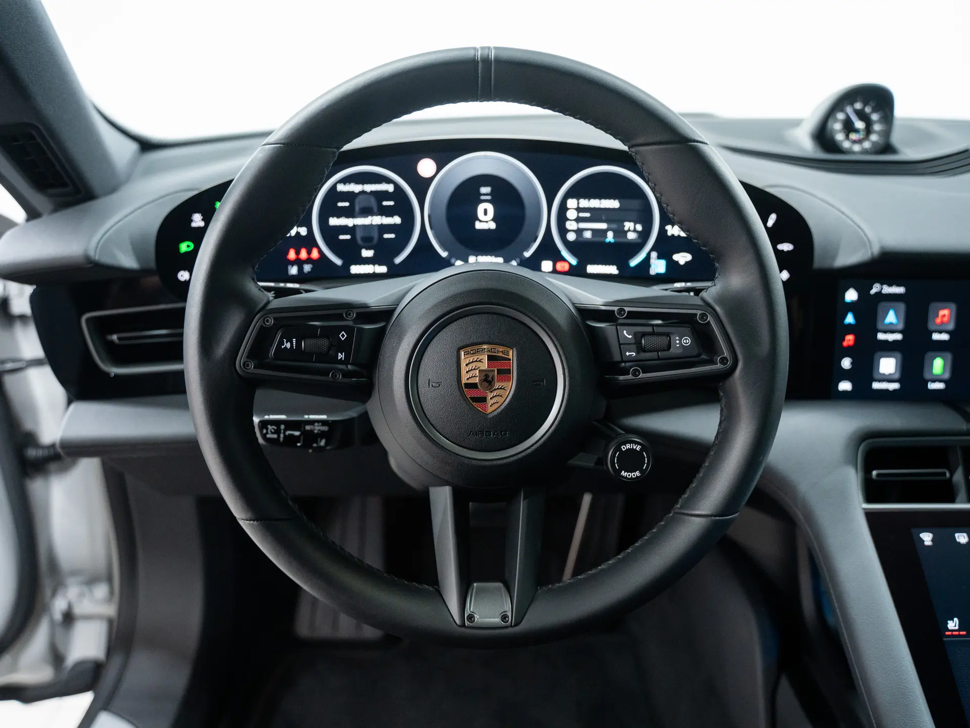 Taycan 4 Cross Turismo