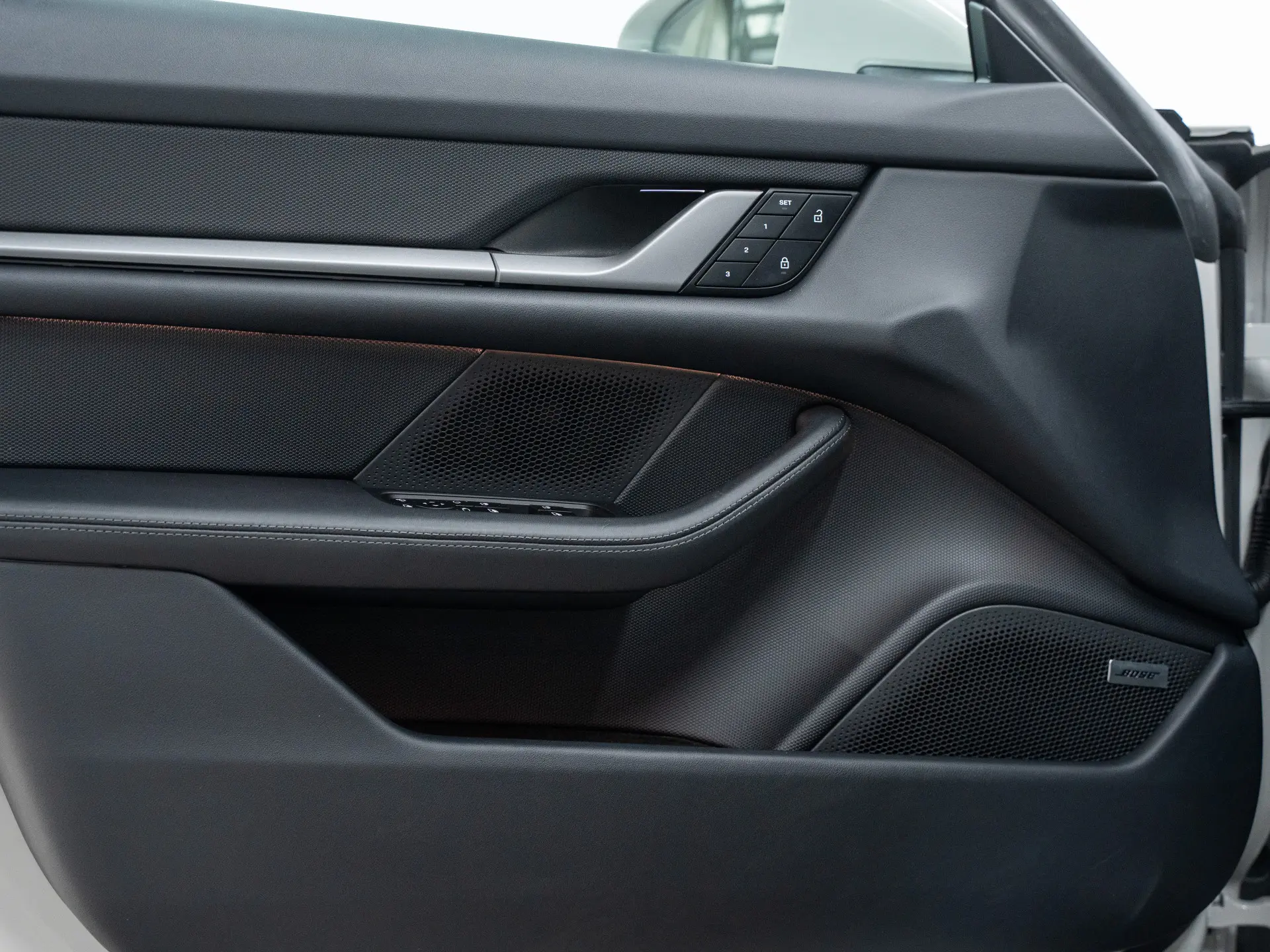 Taycan 4 Cross Turismo