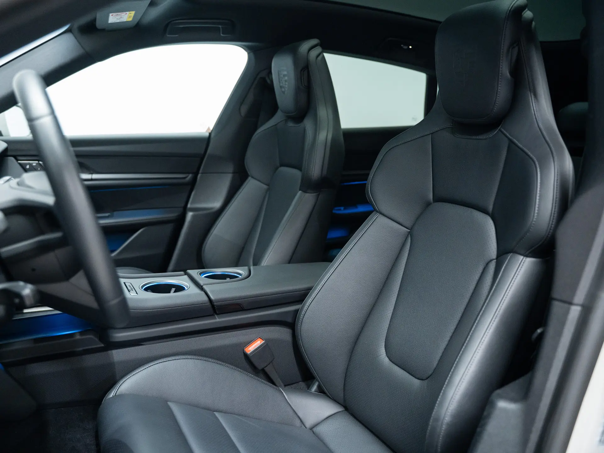 Taycan 4 Cross Turismo