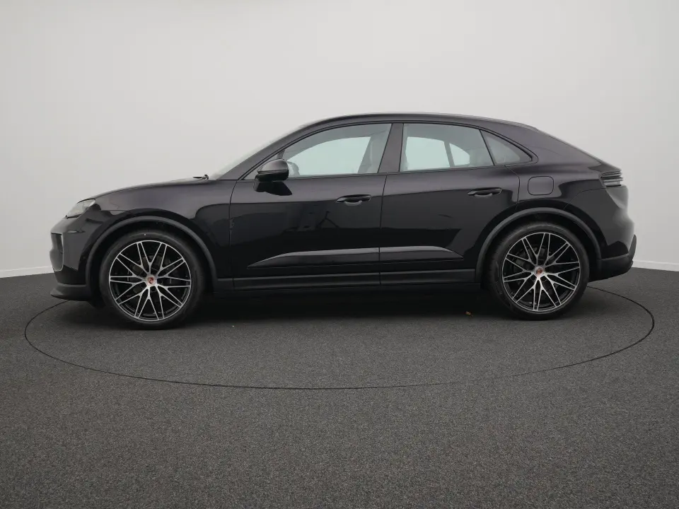 Porsche Macan 4