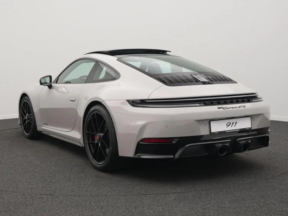 Porsche 911 Carrera GTS