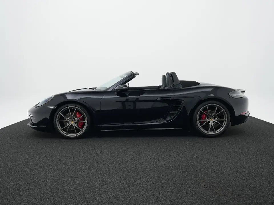Porsche 718 Boxster S 