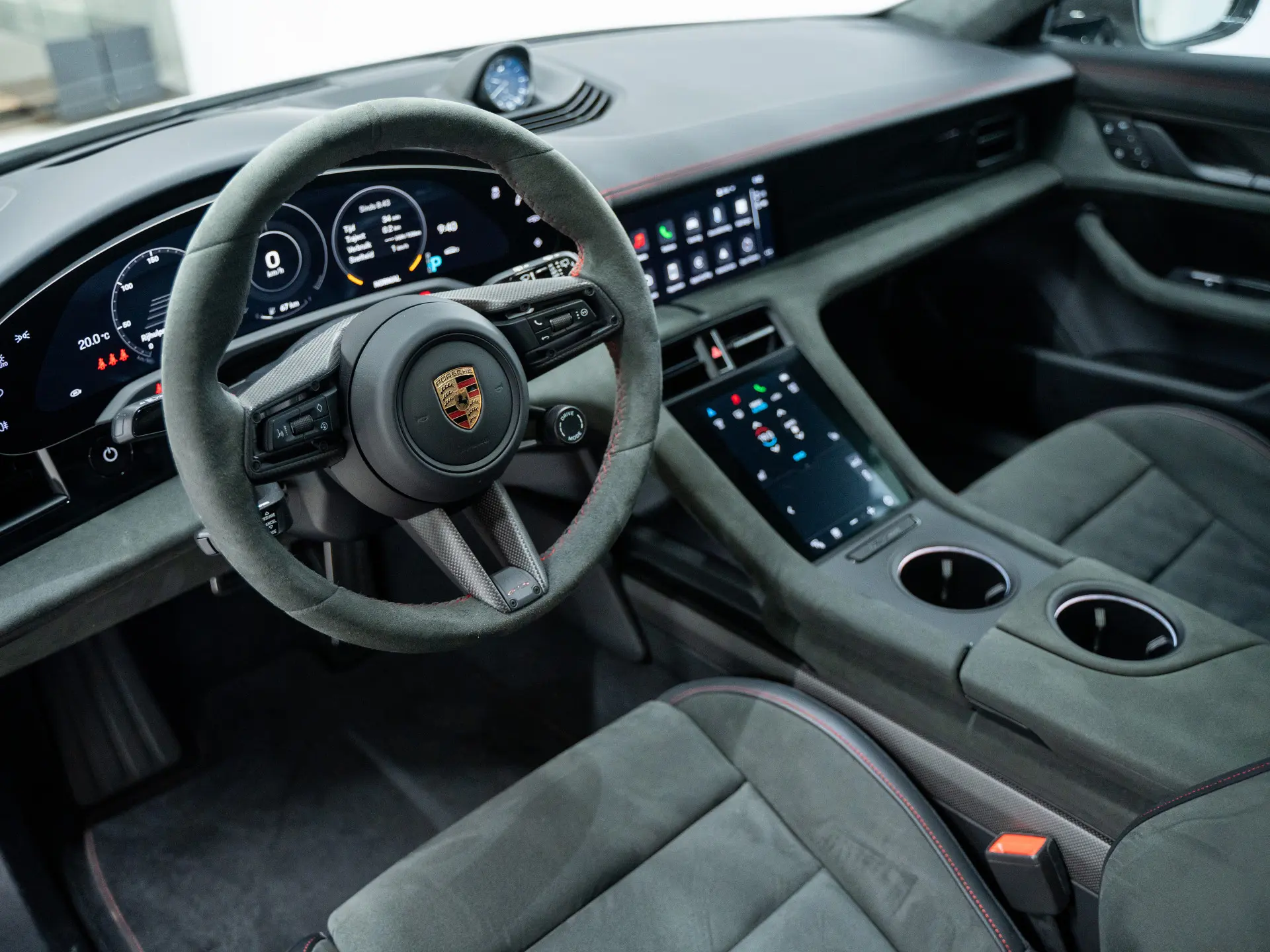 Taycan GTS Sport Turismo