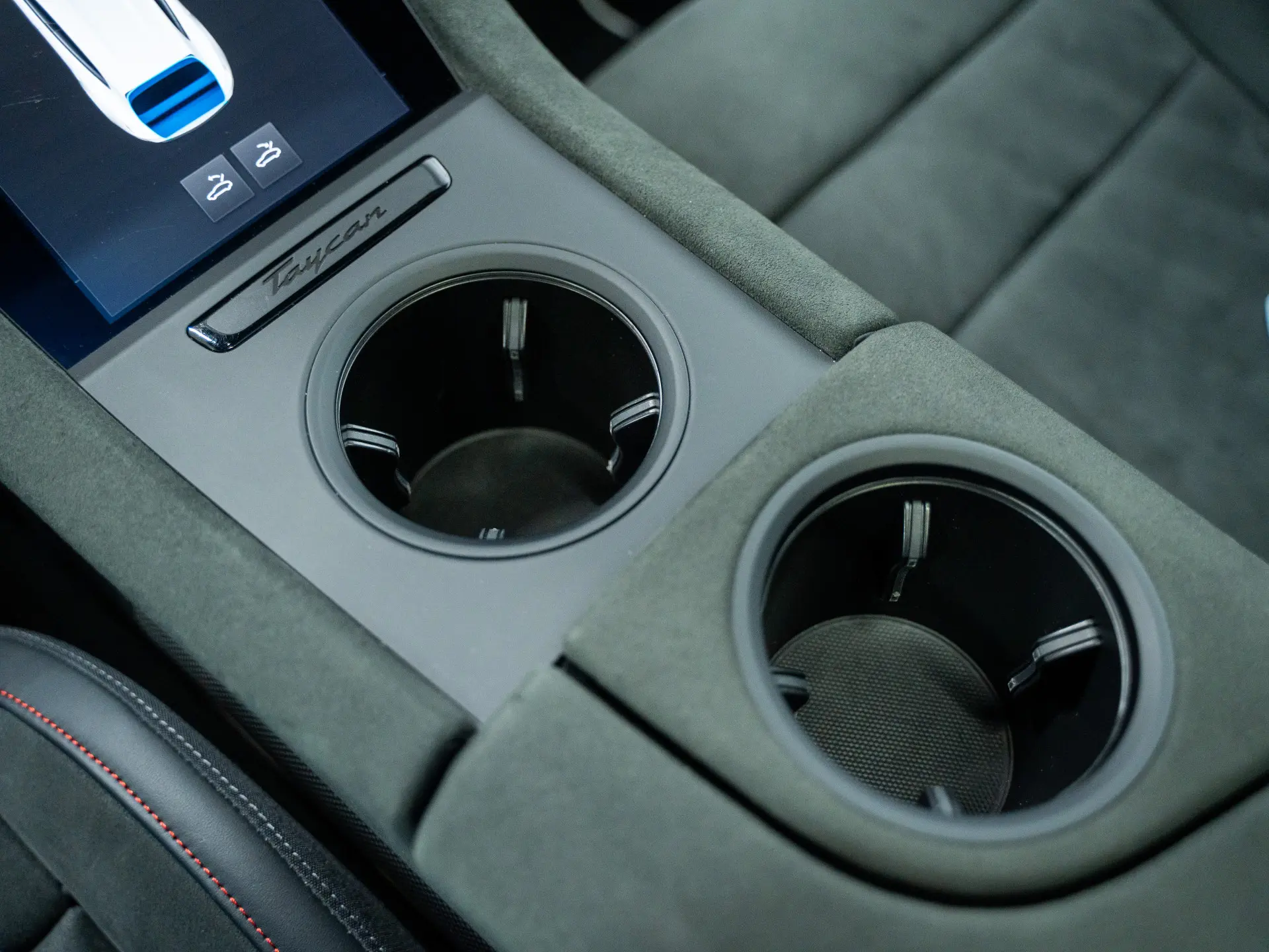 Taycan GTS Sport Turismo