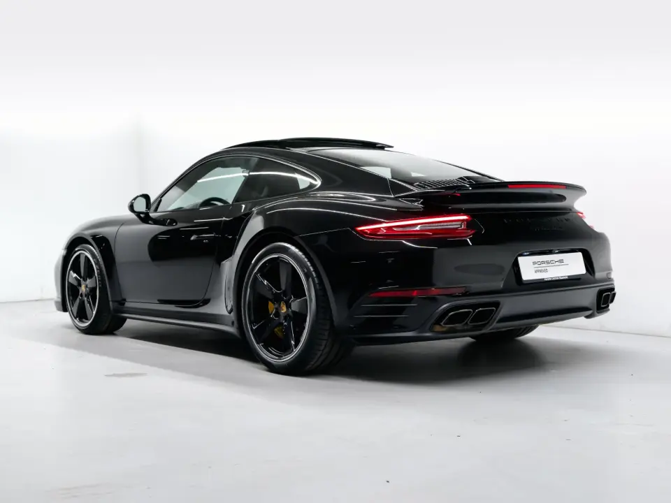 Porsche 911 Turbo S