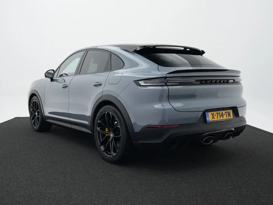 Porsche Cayenne Turbo E-Hybrid Coupé met GT pakket