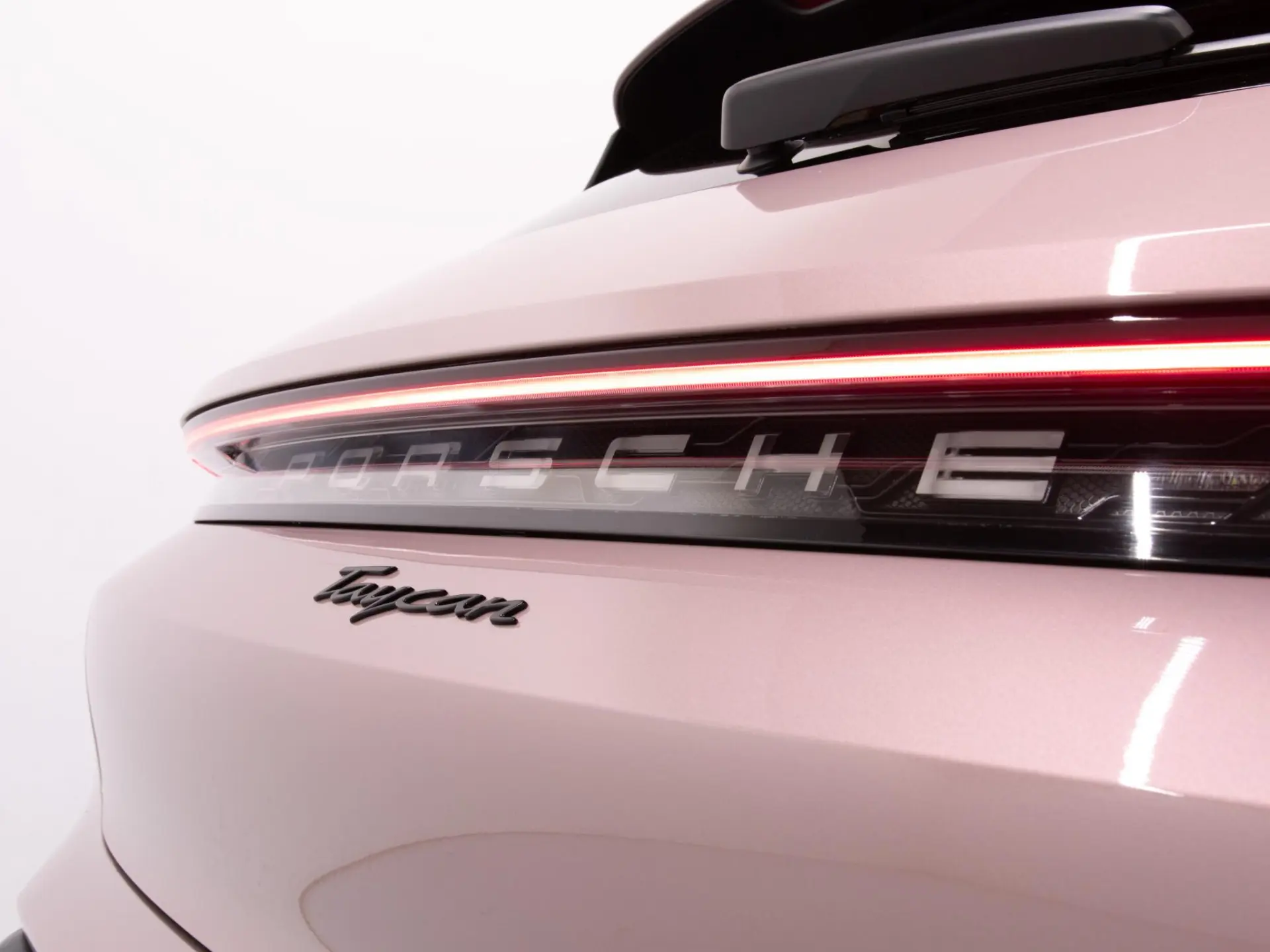 Taycan Sport Turismo 