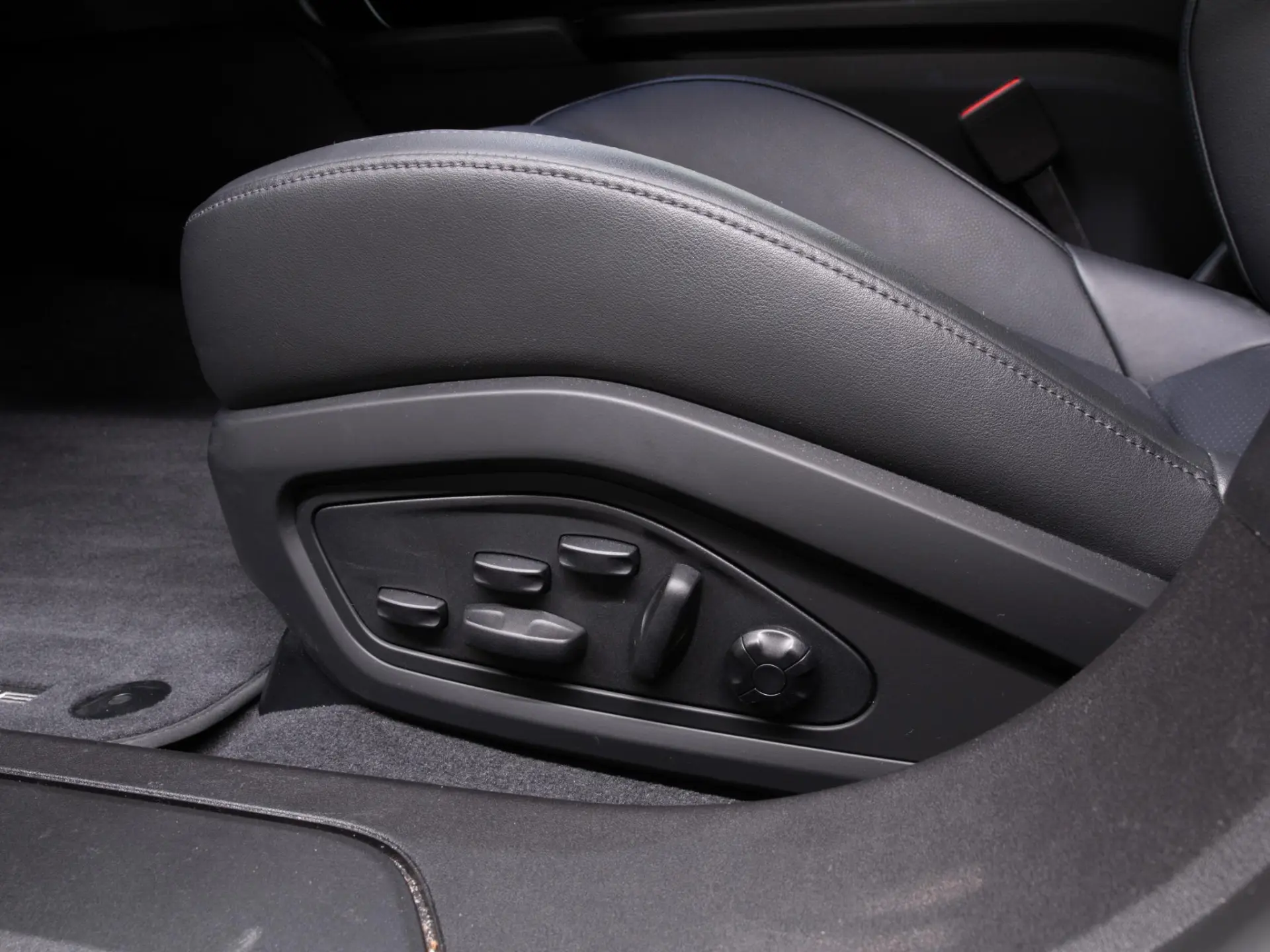 Taycan Sport Turismo 