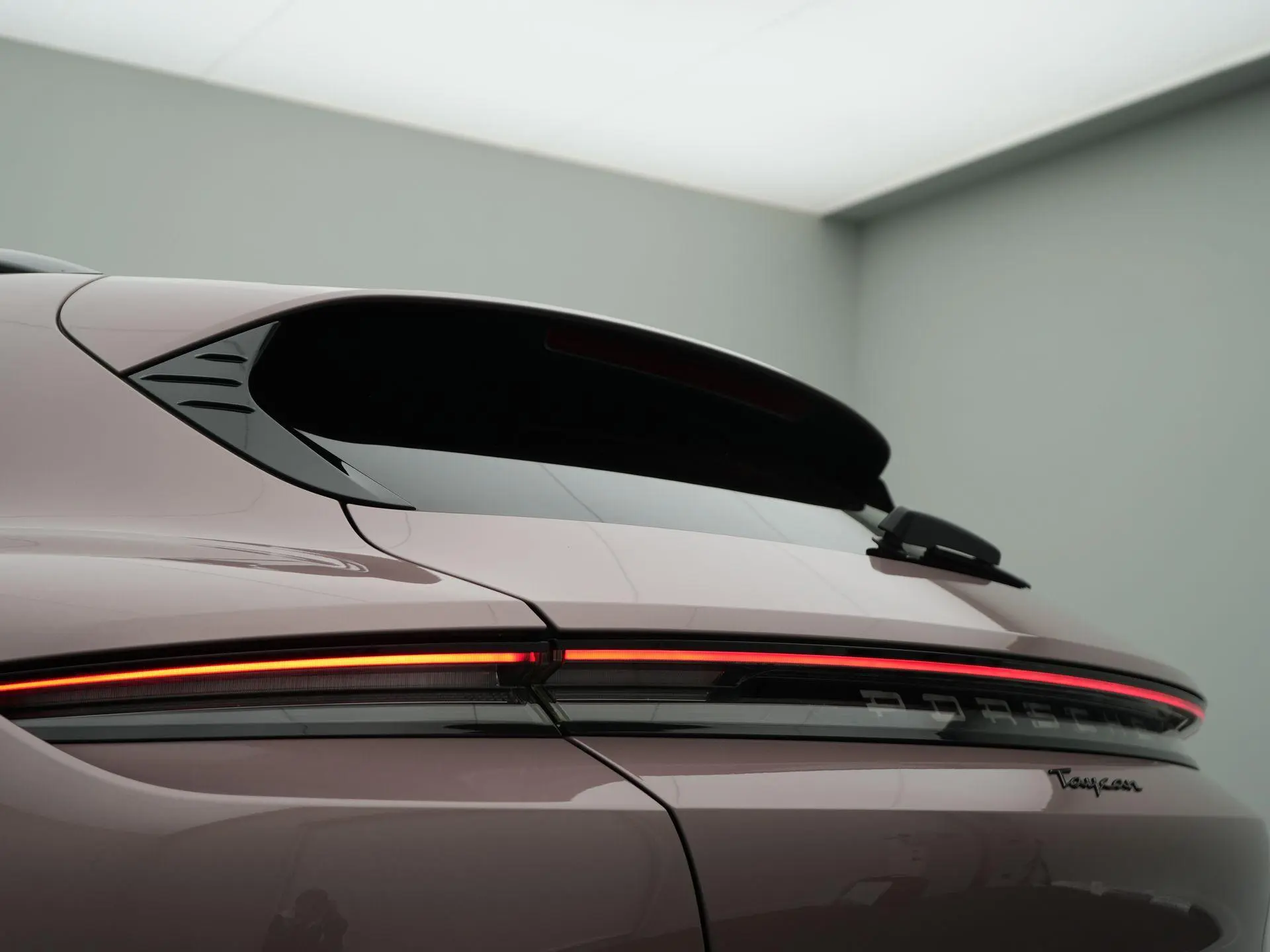 Taycan Sport Turismo 