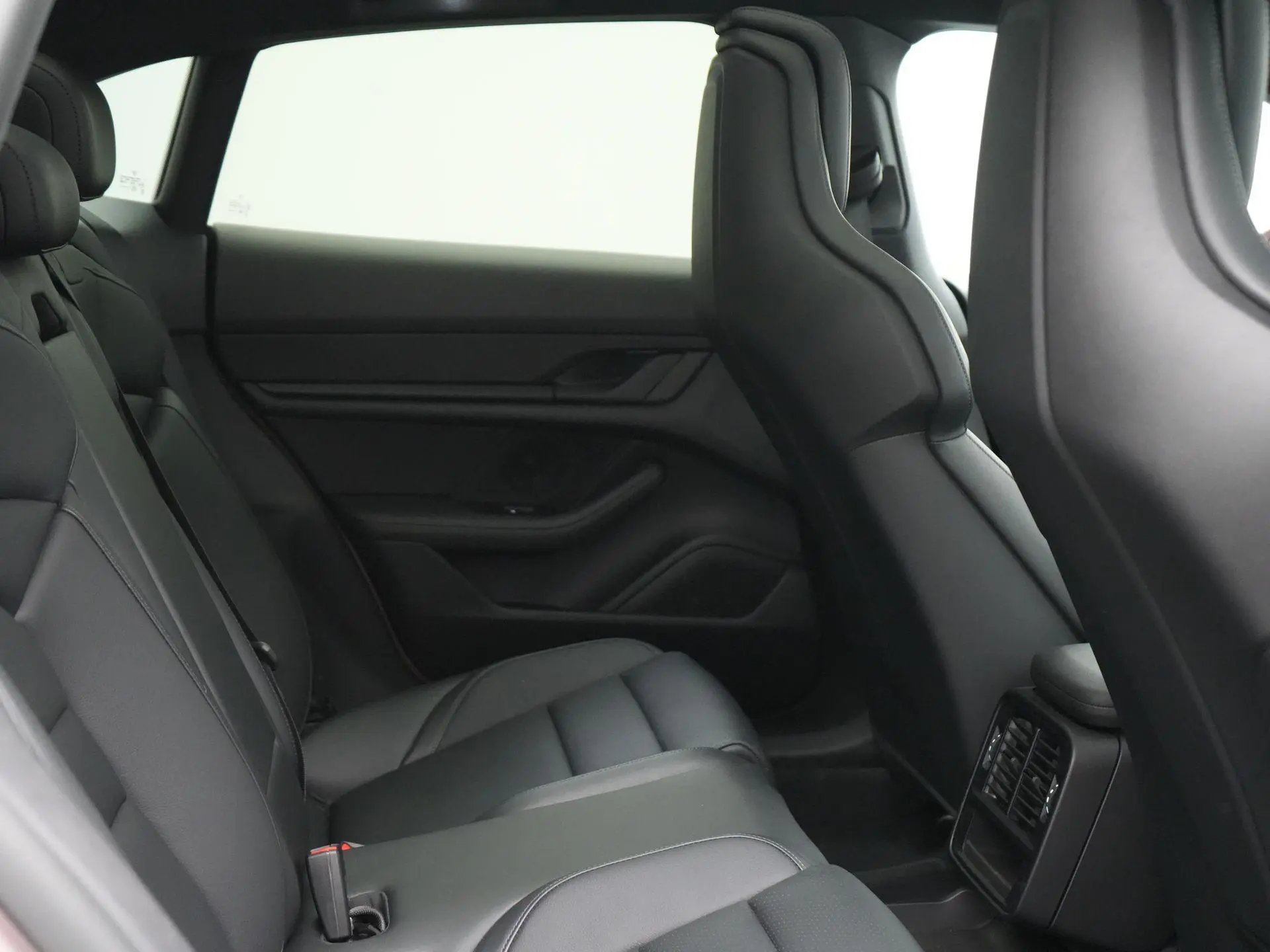 Taycan Sport Turismo 