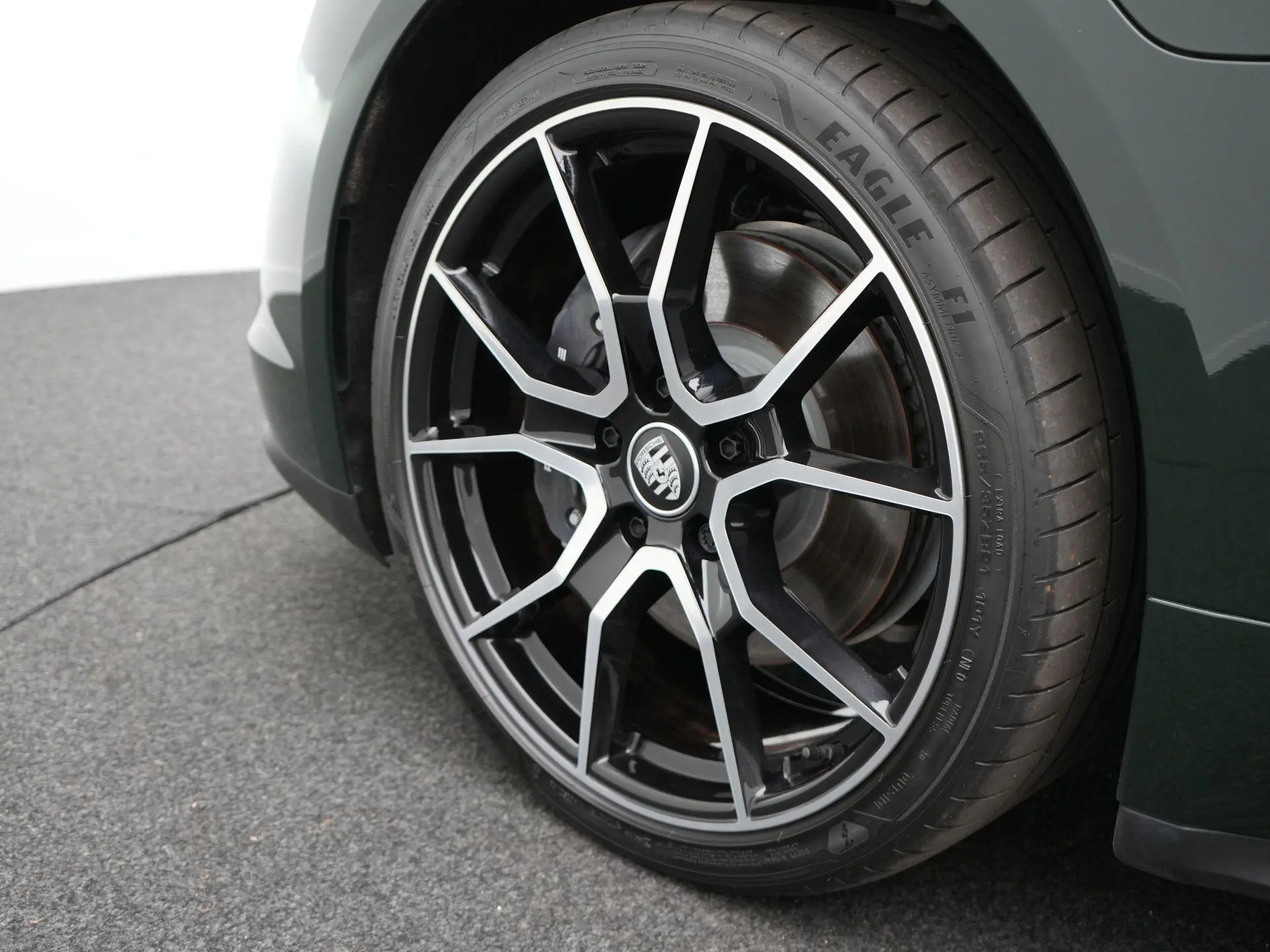 Taycan Sport Turismo 