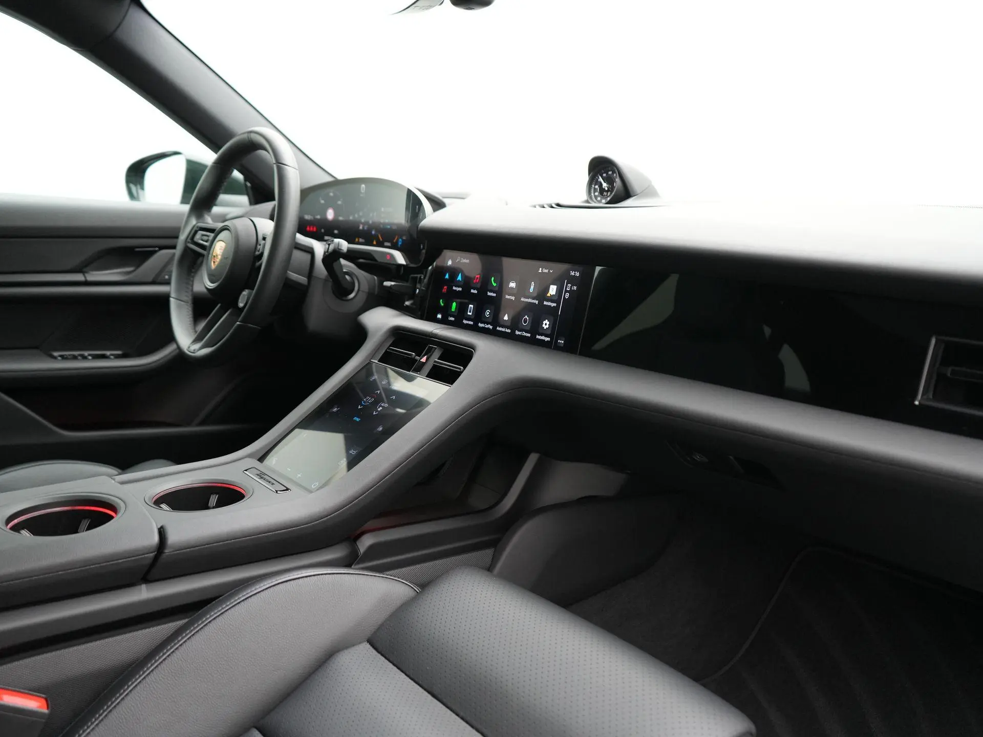 Taycan Sport Turismo 