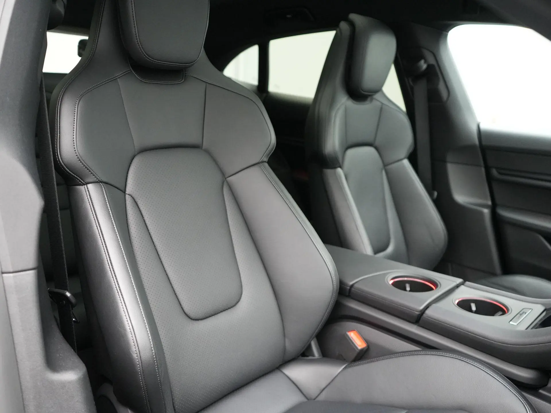 Taycan Sport Turismo 