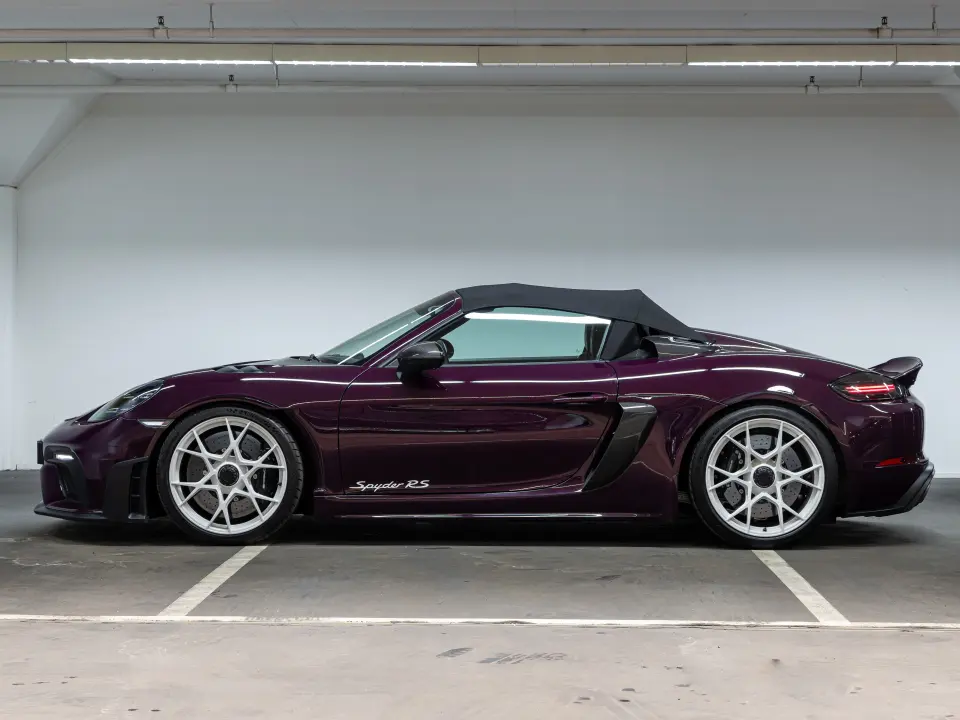 Porsche 718 Spyder RS