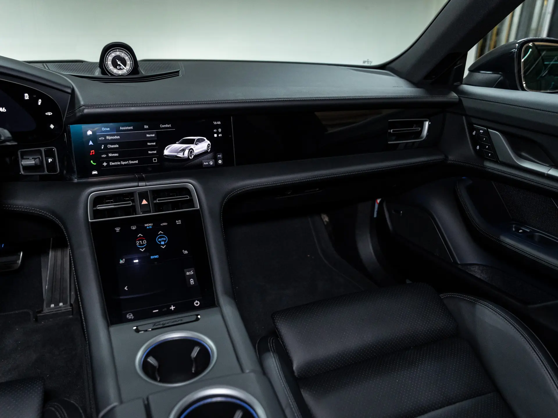 Taycan 4S Sport Turismo