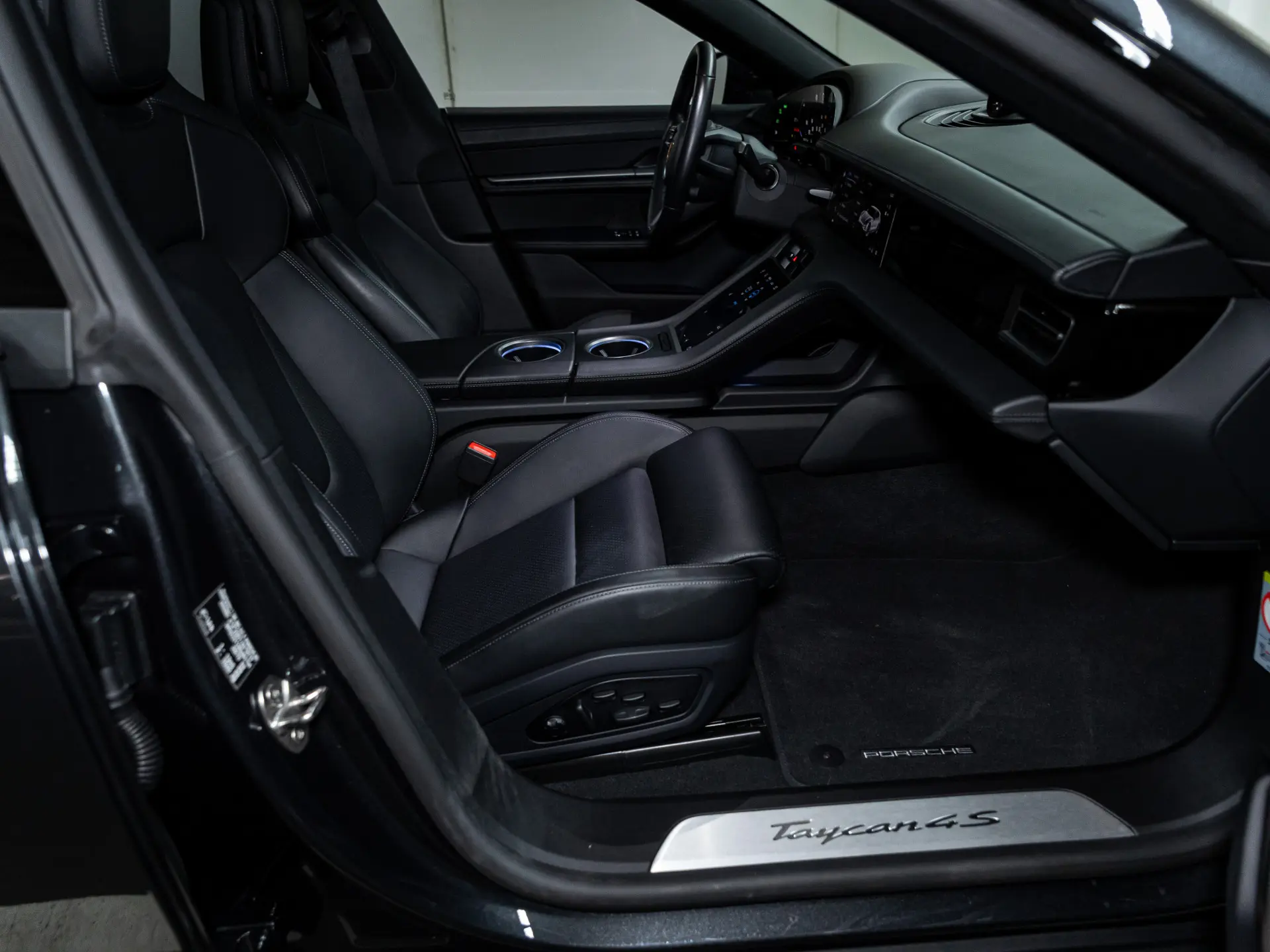 Taycan 4S Sport Turismo