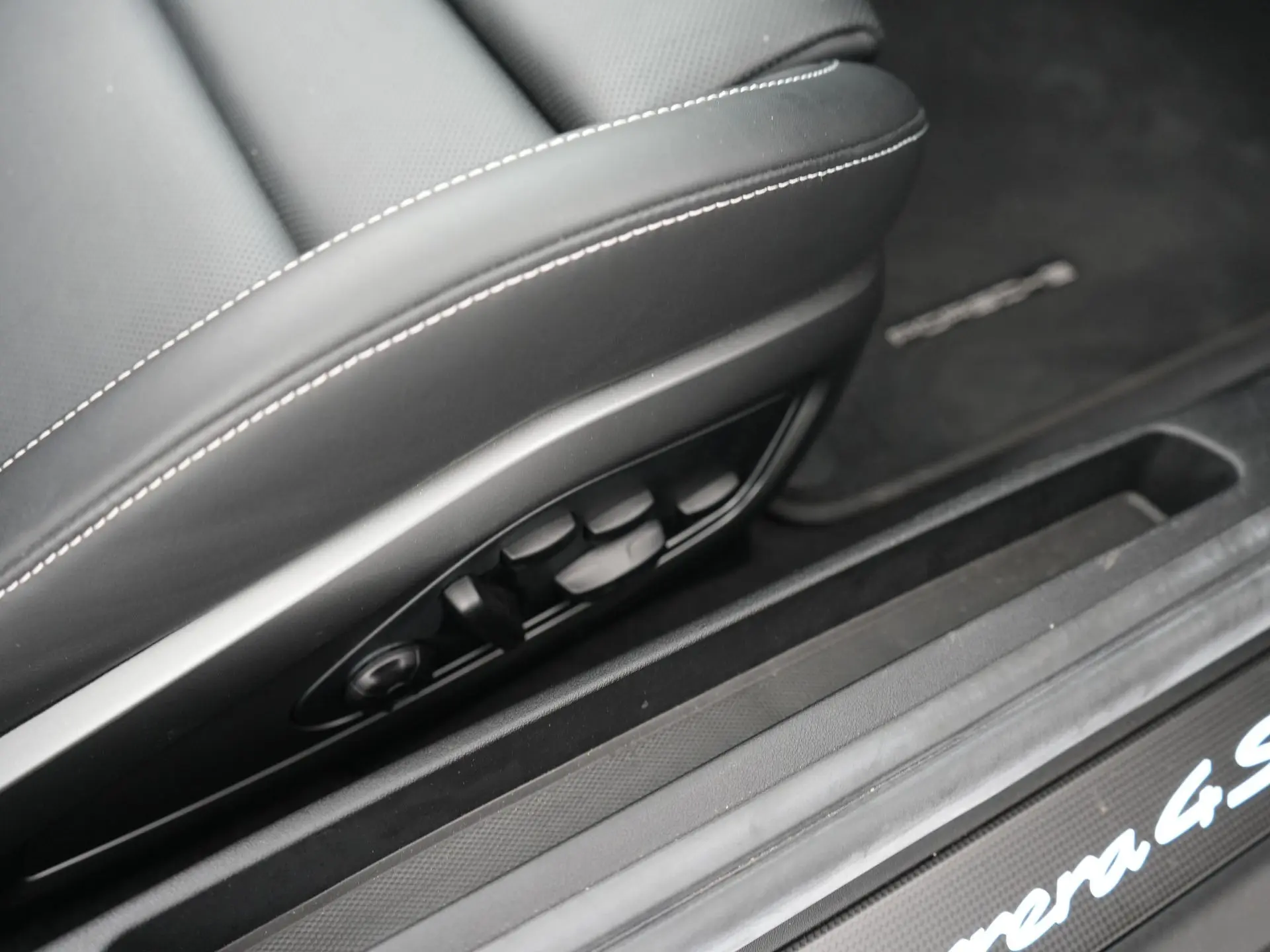 911 Carrera 4S 3.0 BT