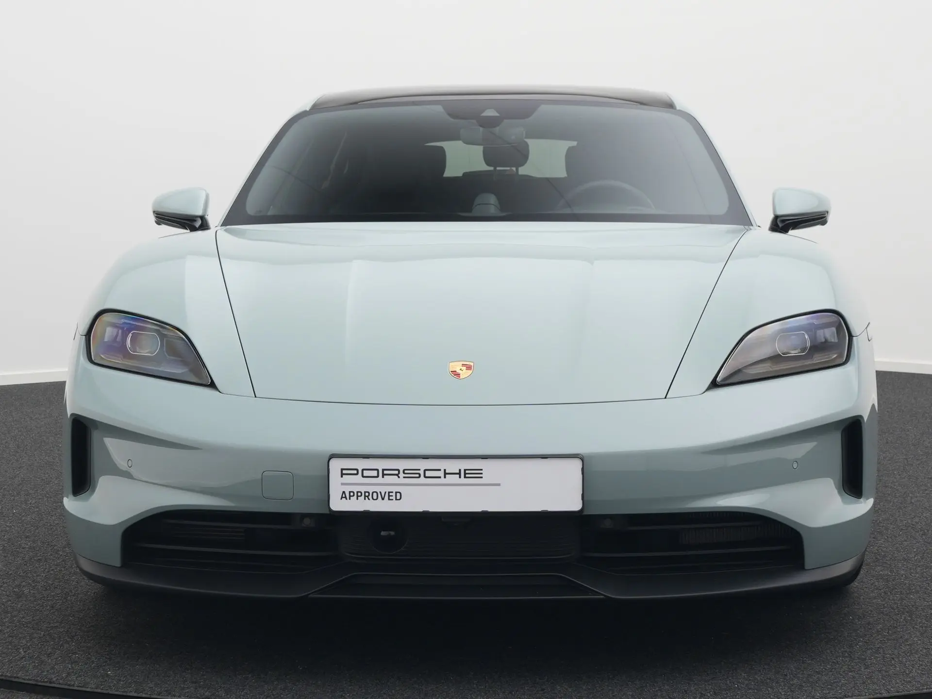 Taycan Sport Tursimo MJ2025