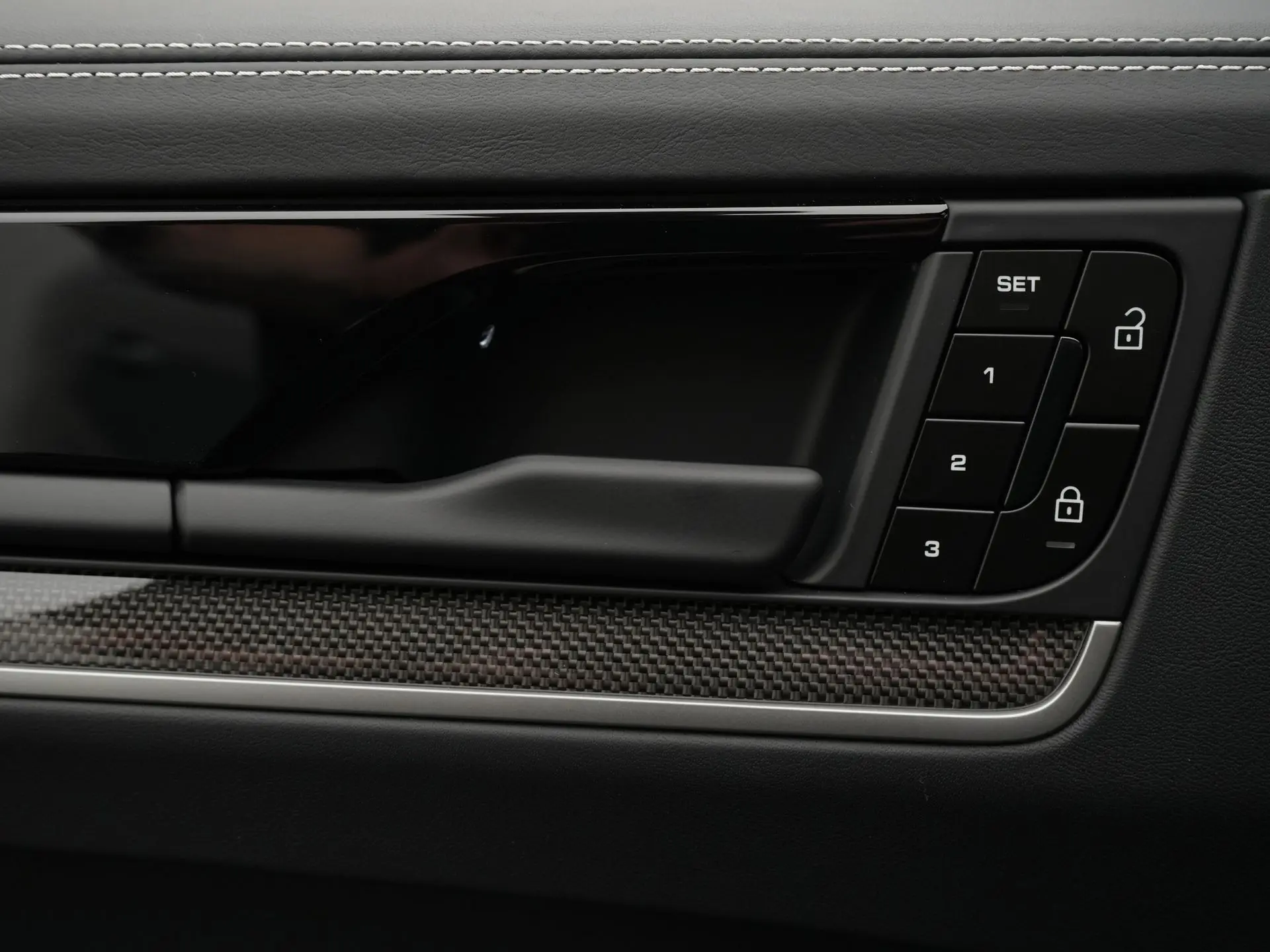 Cayenne S E-Hybrid Black Edition