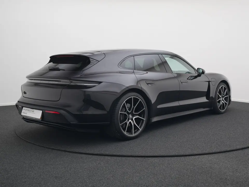 Taycan Sport Tursimo