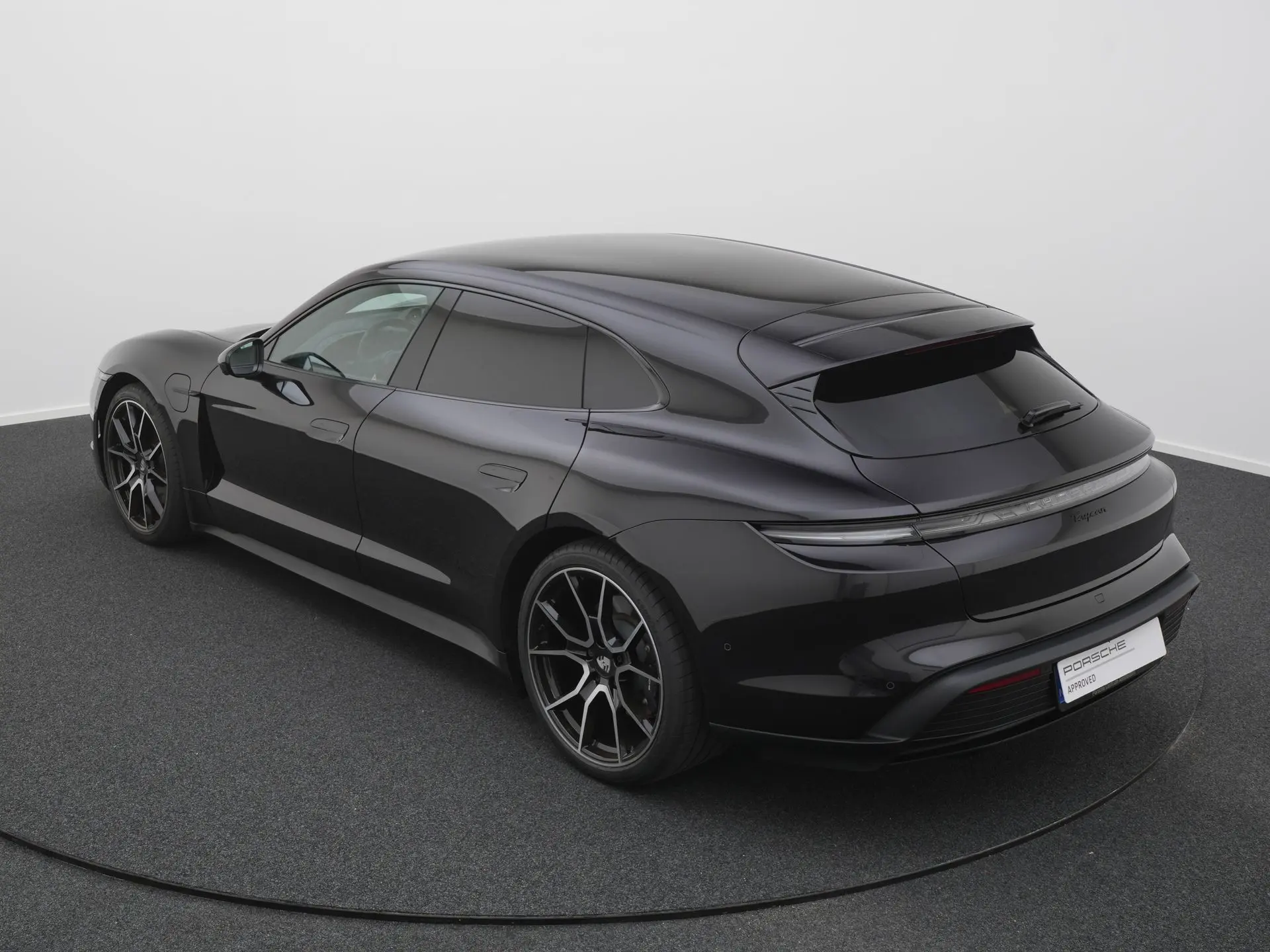 Taycan Sport Tursimo