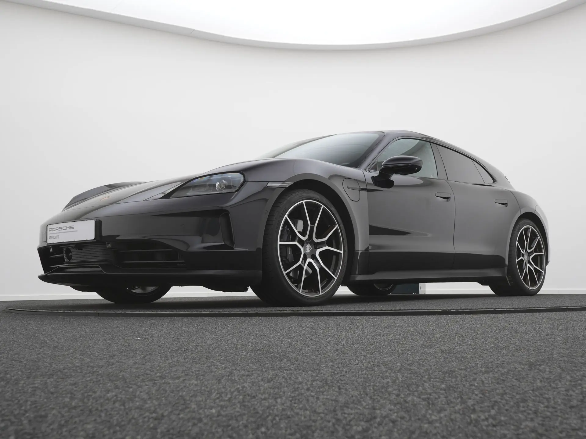 Taycan Sport Tursimo