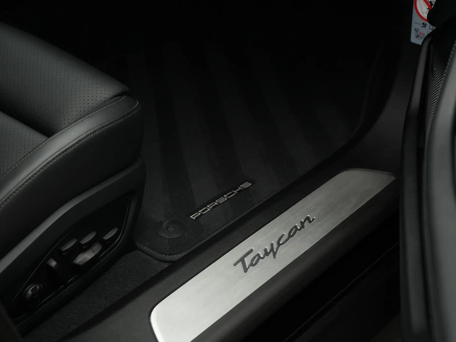 Taycan Sport Tursimo