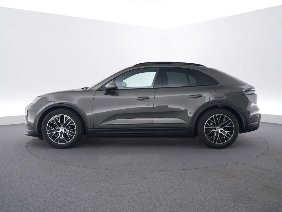 Macan 4