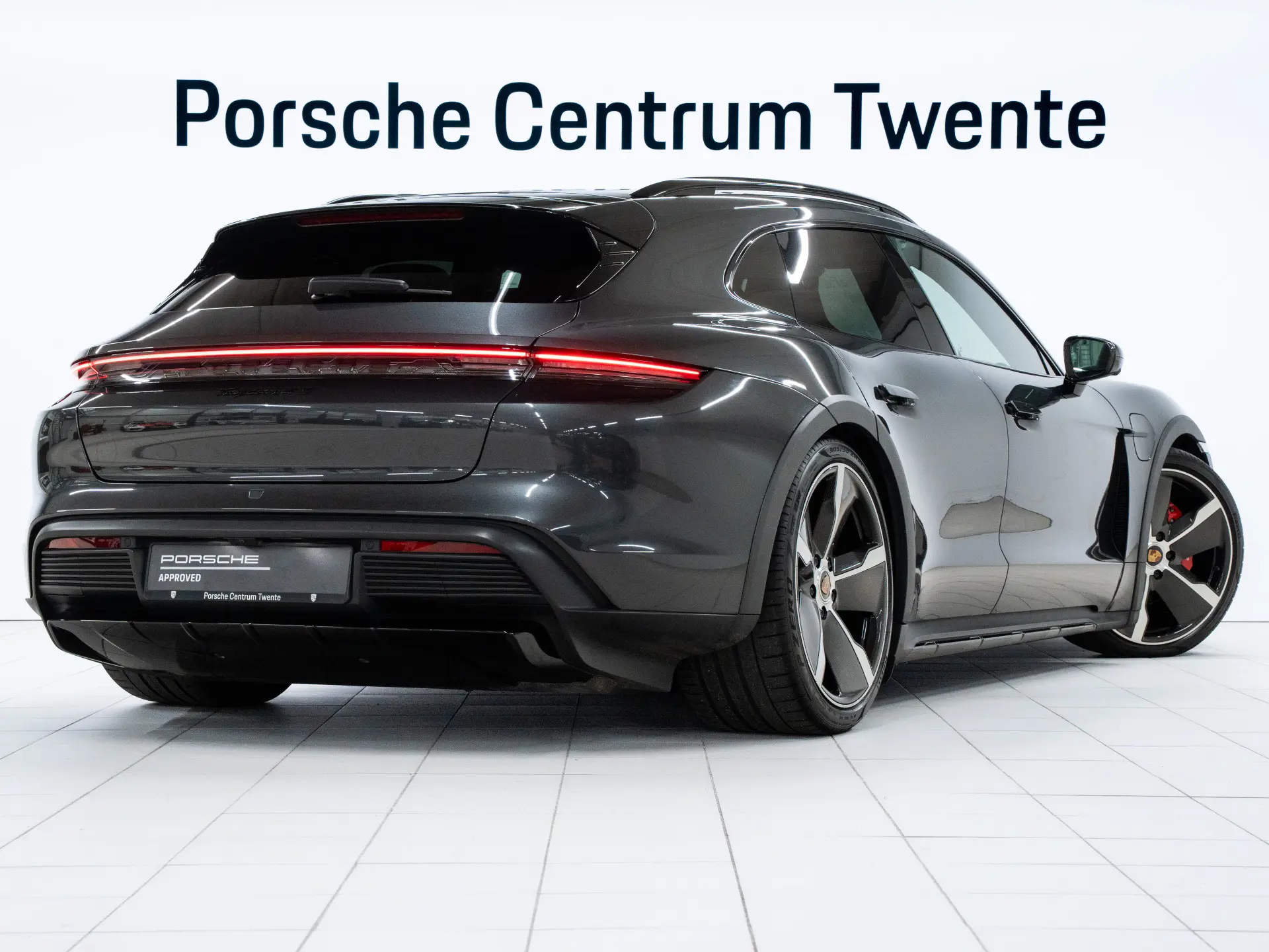 Taycan 4S Cross Turismo