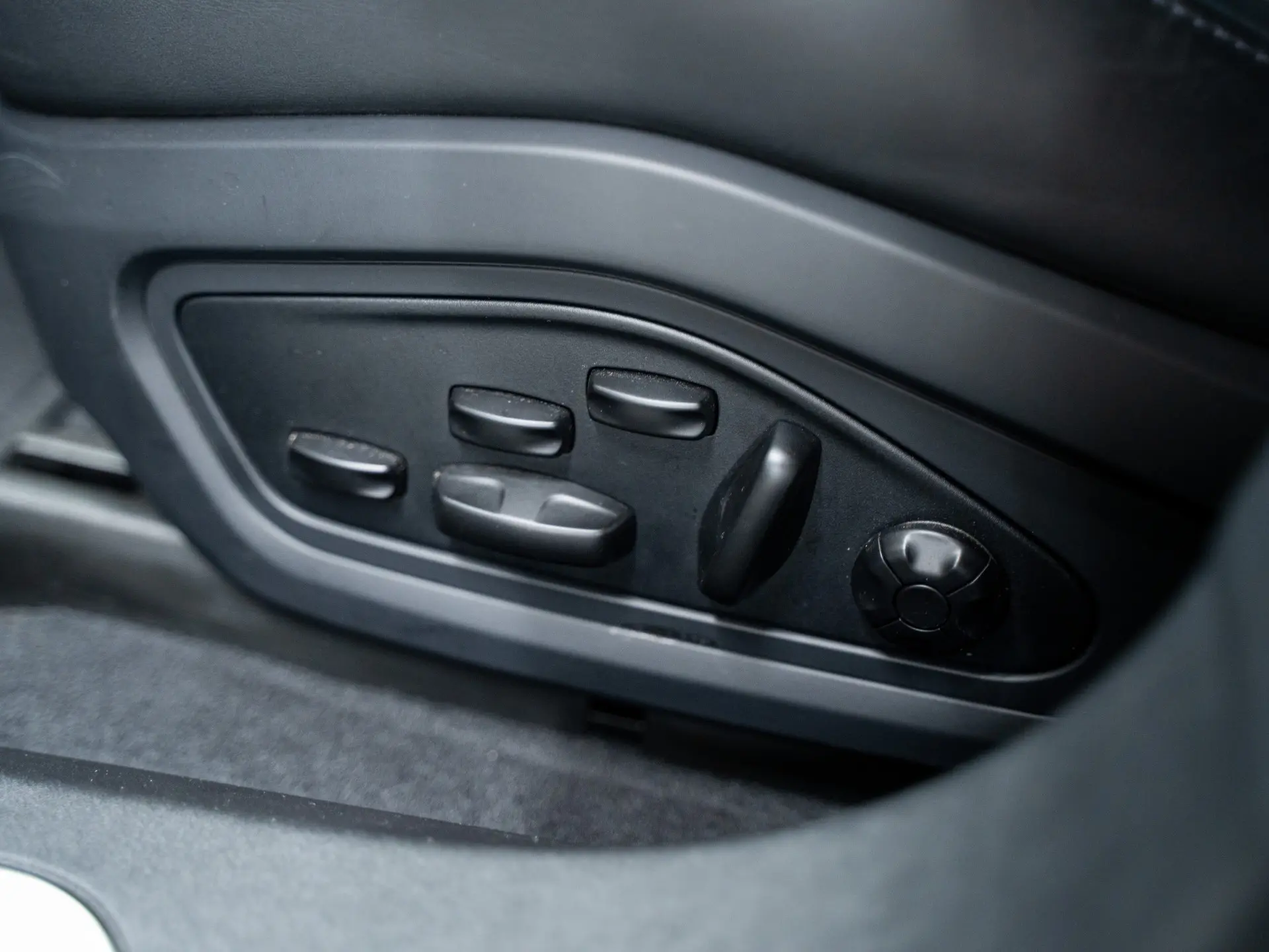 Taycan 4S Cross Turismo