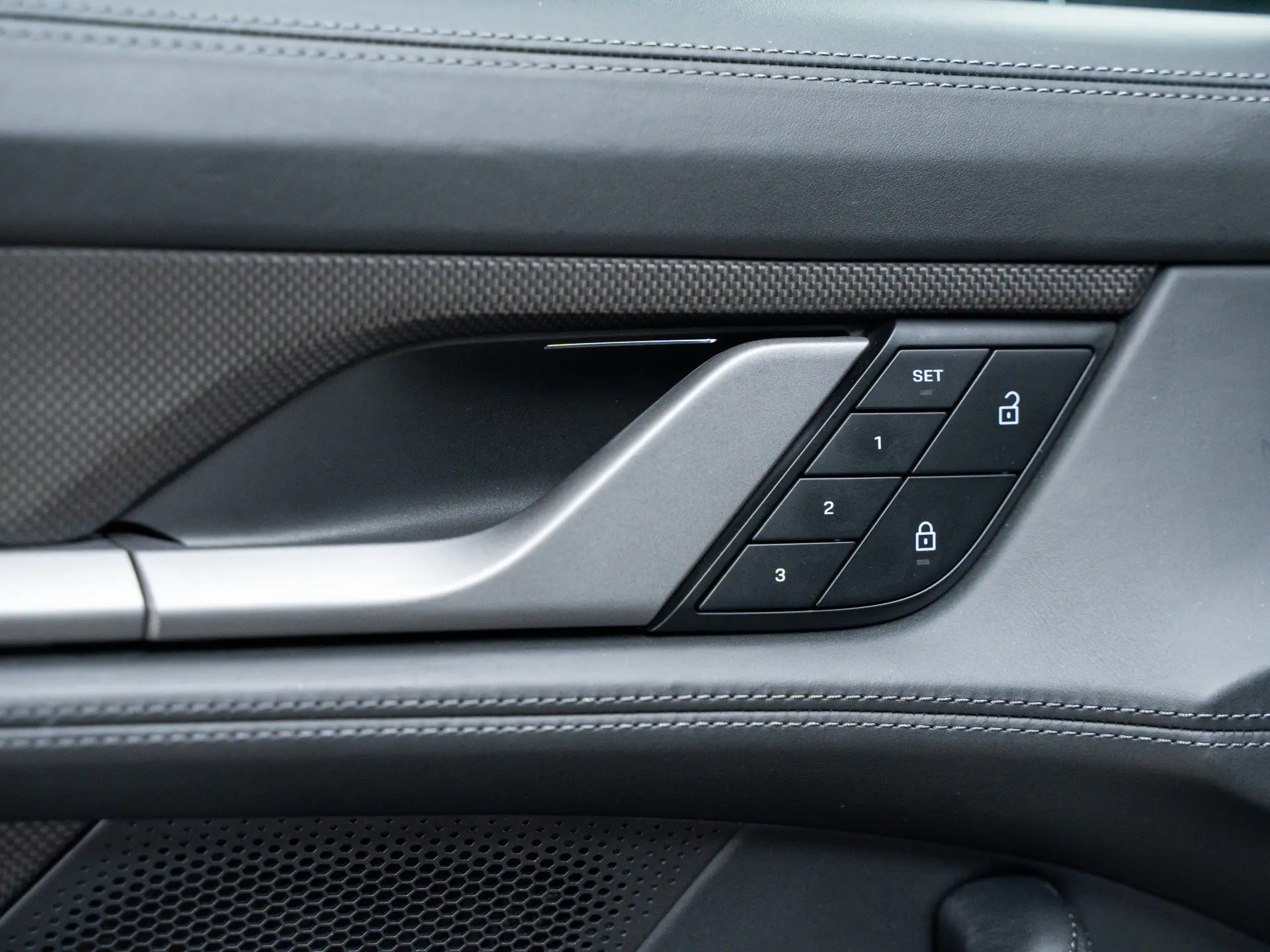 Taycan 4S Cross Turismo