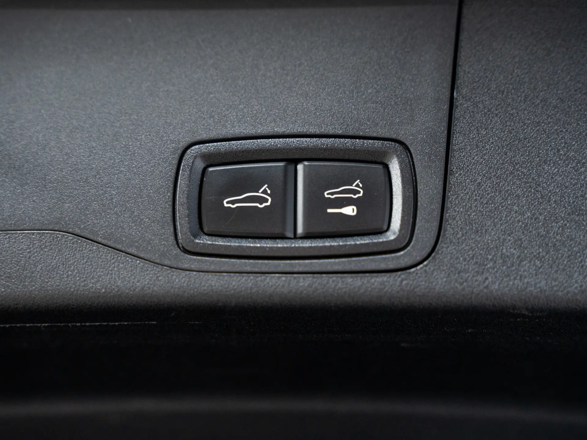 Taycan 4S Cross Turismo