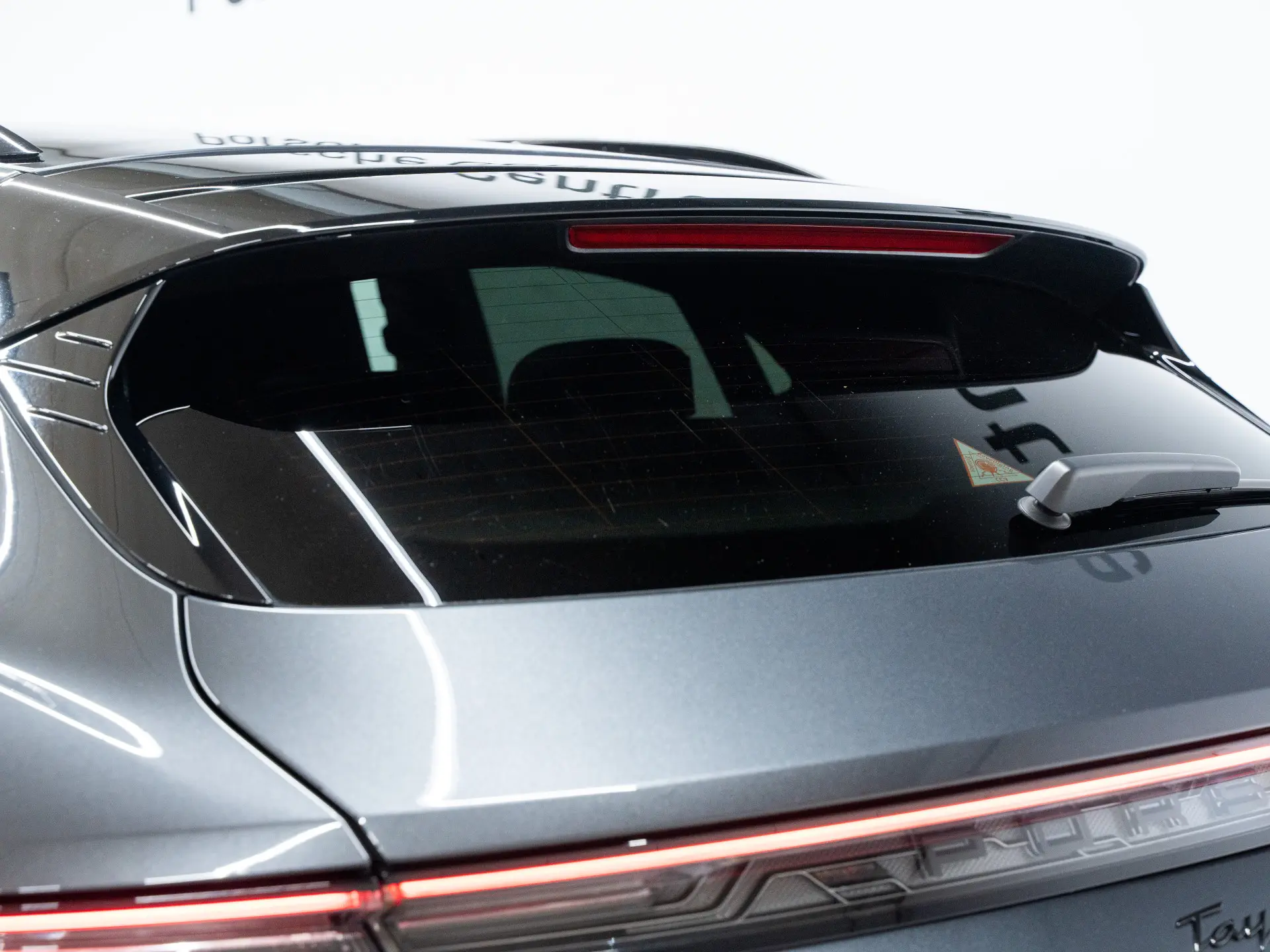 Taycan 4S Cross Turismo