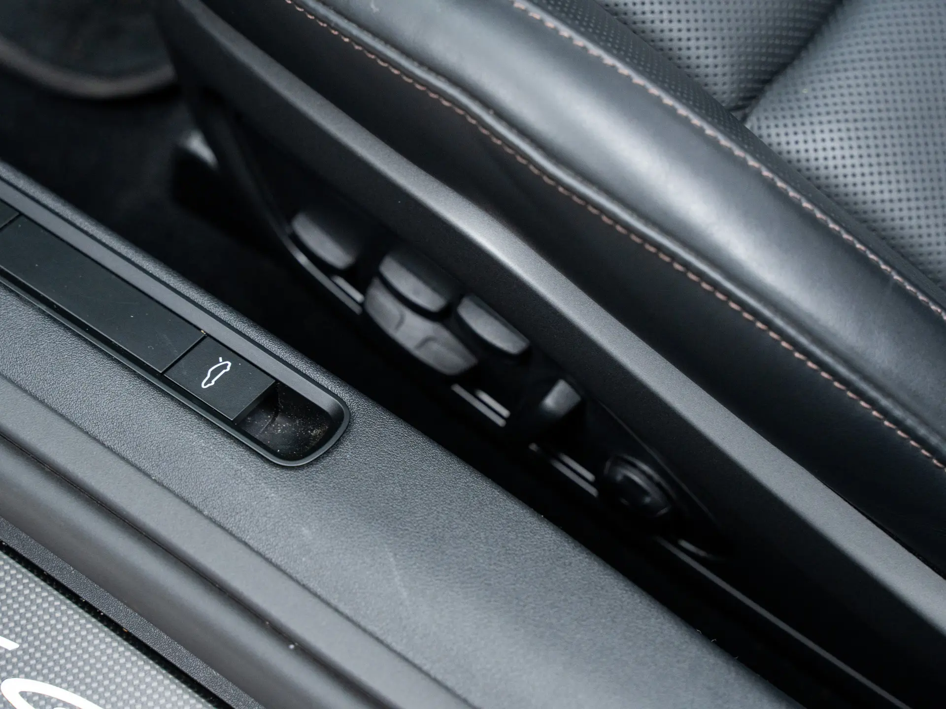 911 Carrera 4 GTS Cabriolet