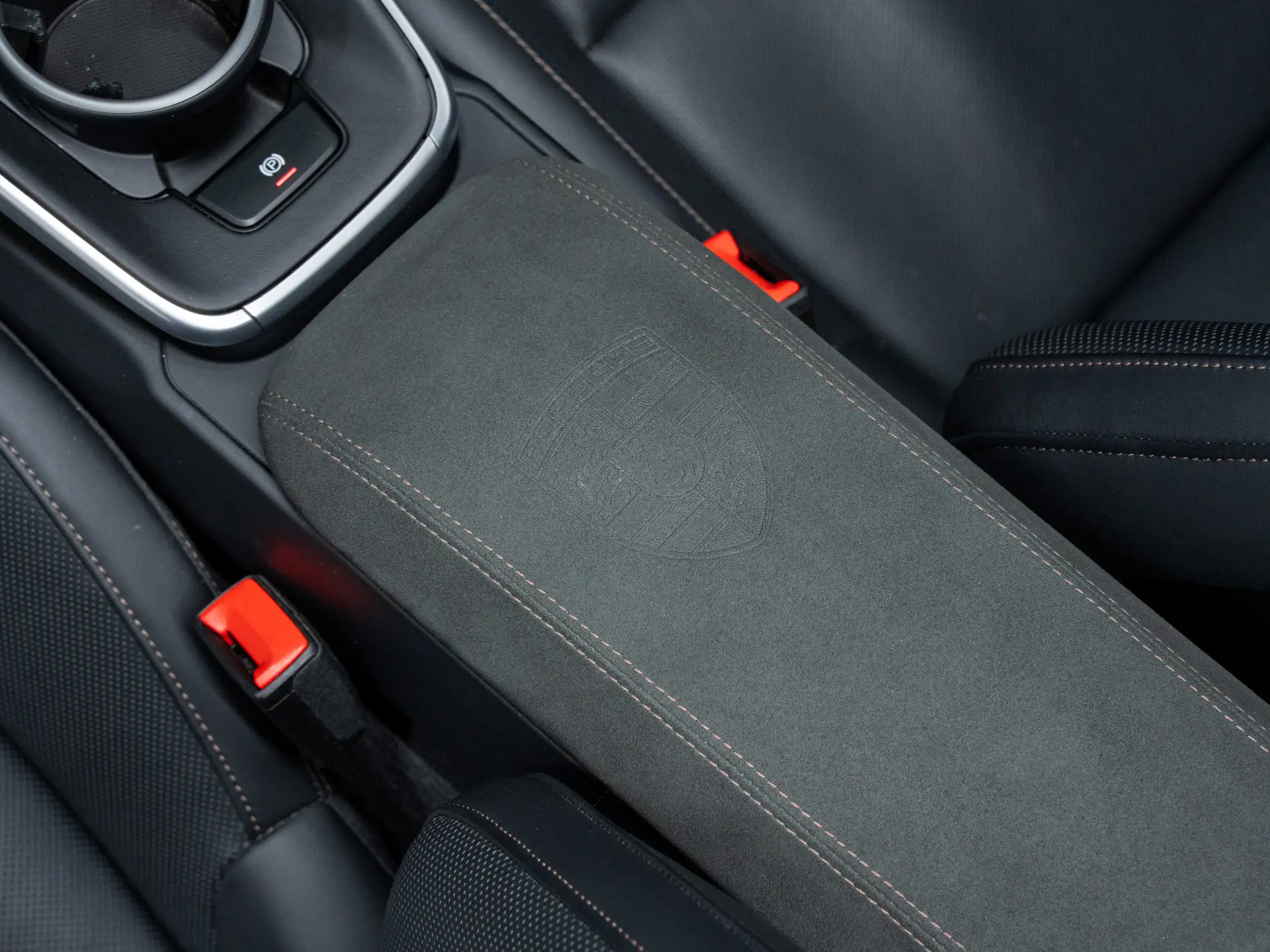 911 Carrera 4 GTS Cabriolet