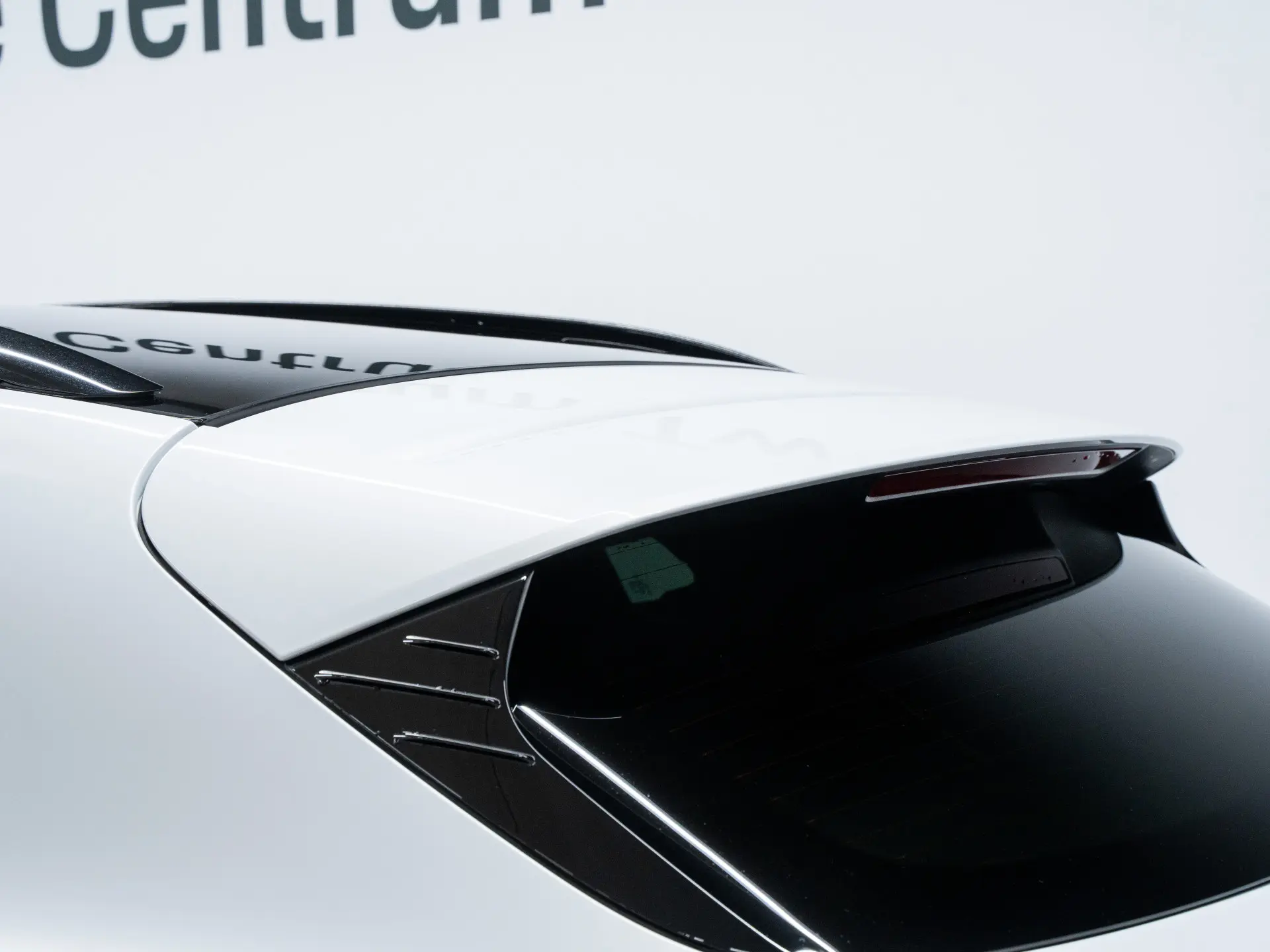 Taycan 4S Sport Turismo