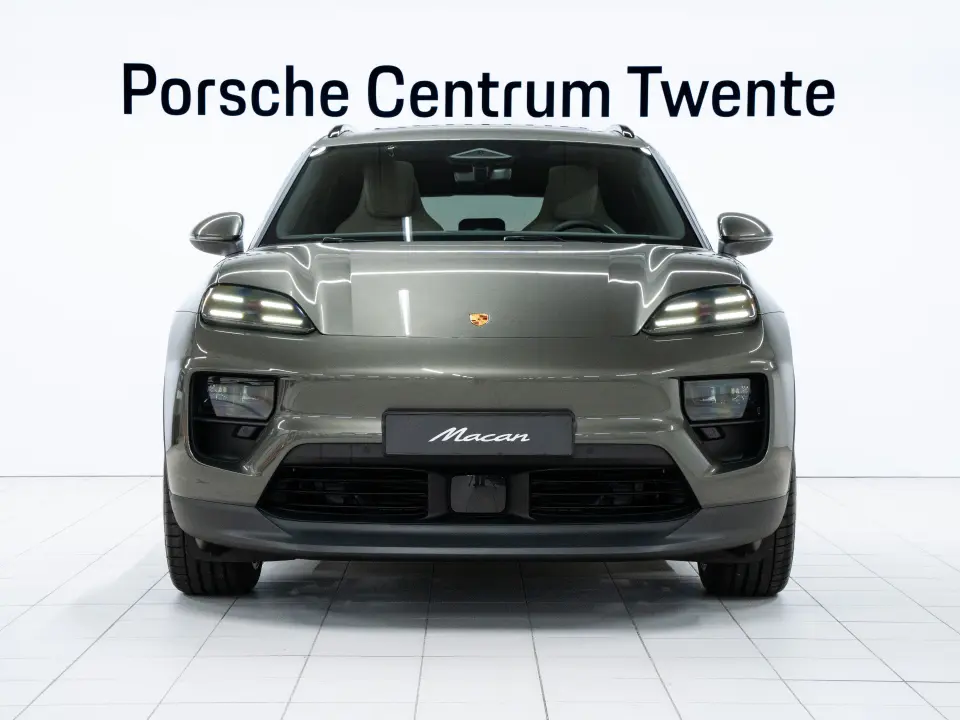 Porsche Macan 4