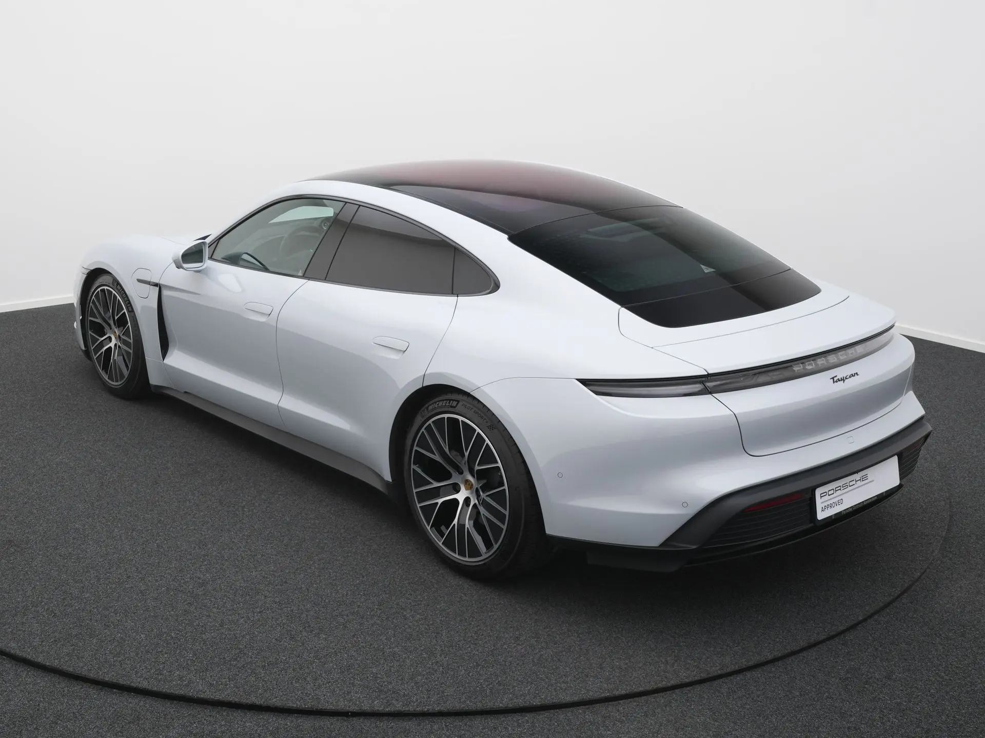 Taycan Performance Accu Plus