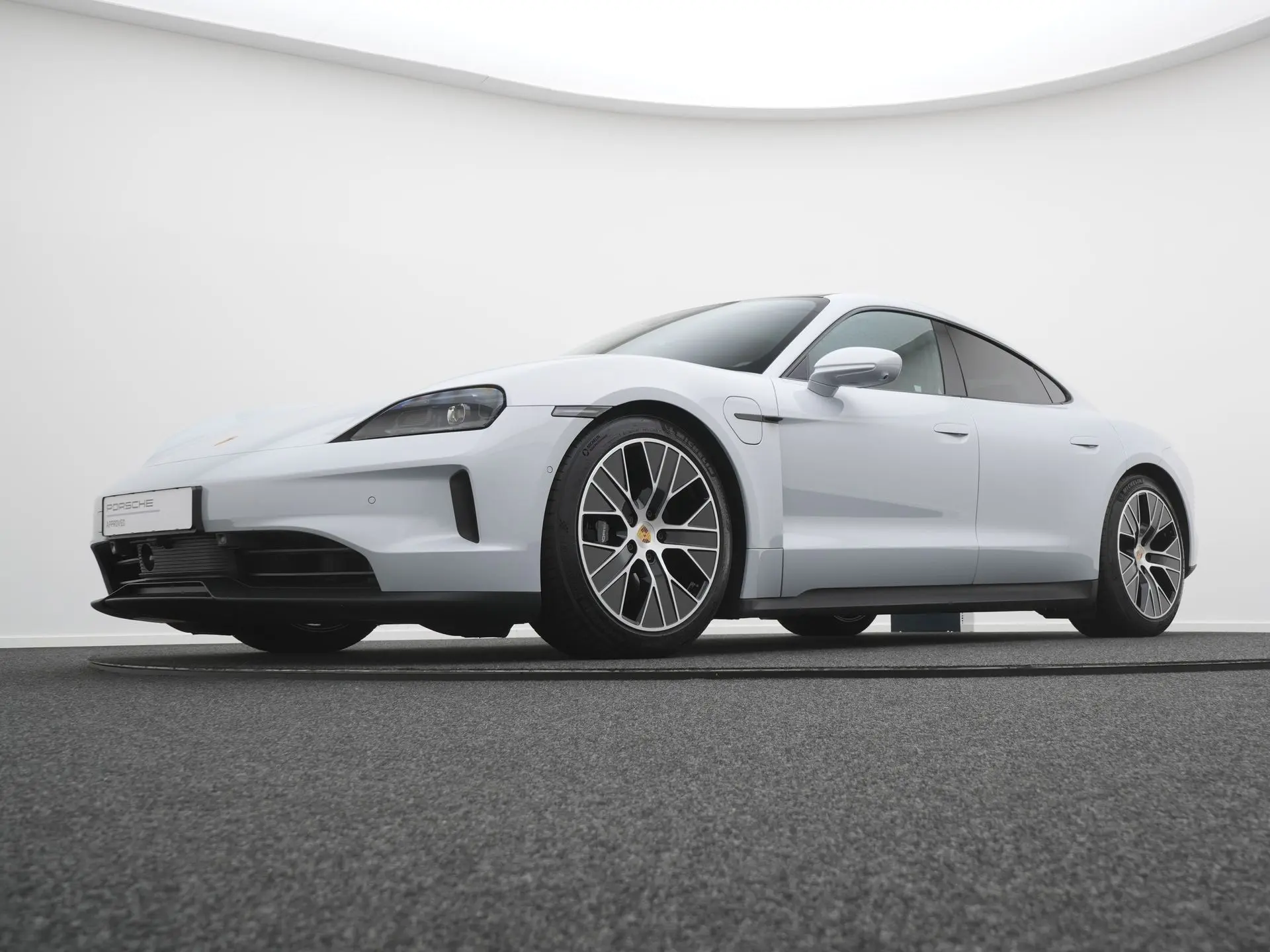 Taycan Performance Accu Plus