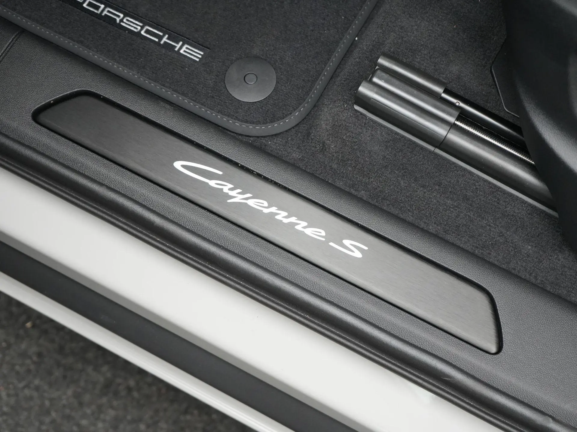 Cayenne S E-Hybrid Black Edition