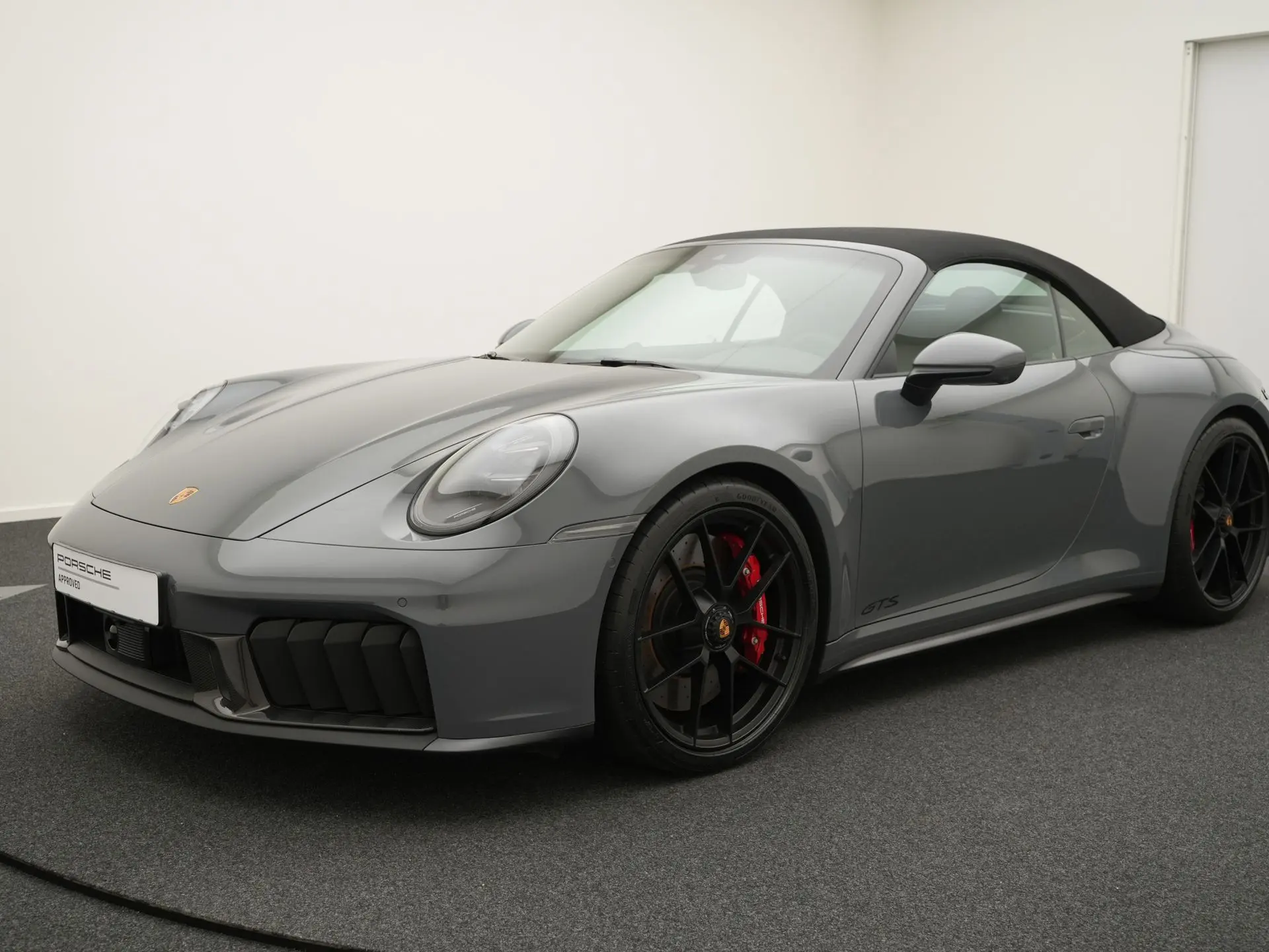 911 Carrera 4 GTS Cabriolet