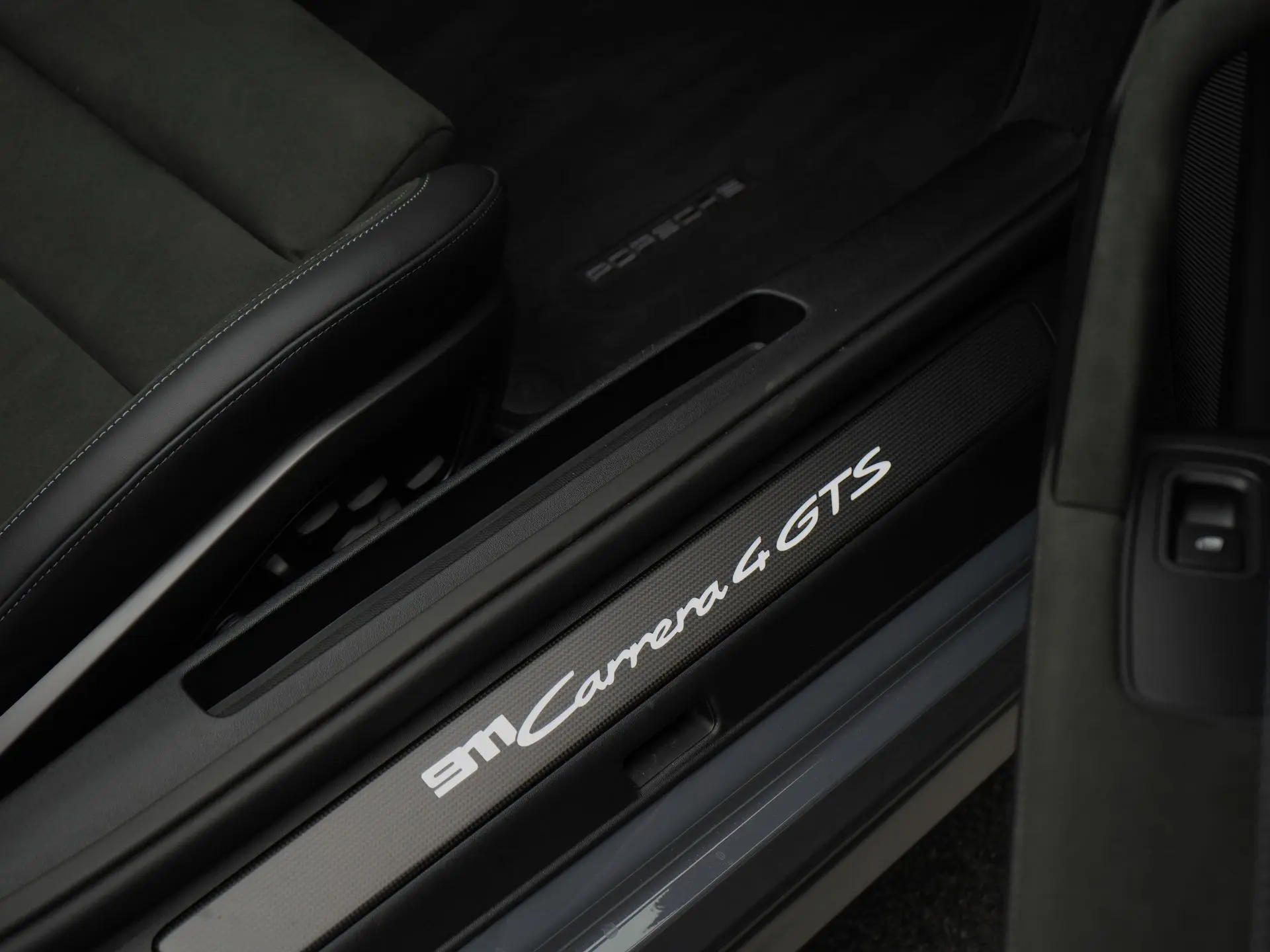 911 Carrera 4 GTS Cabriolet