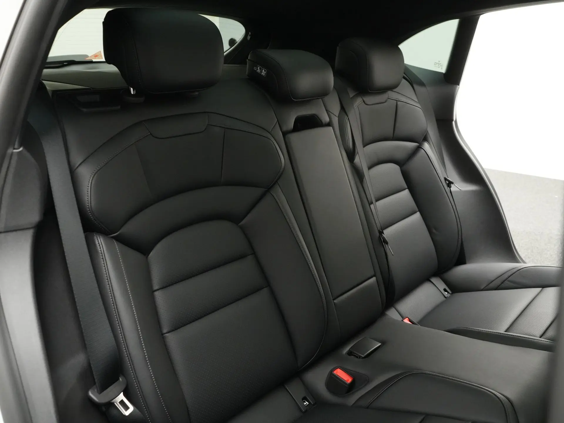 Taycan Sport Tursimo