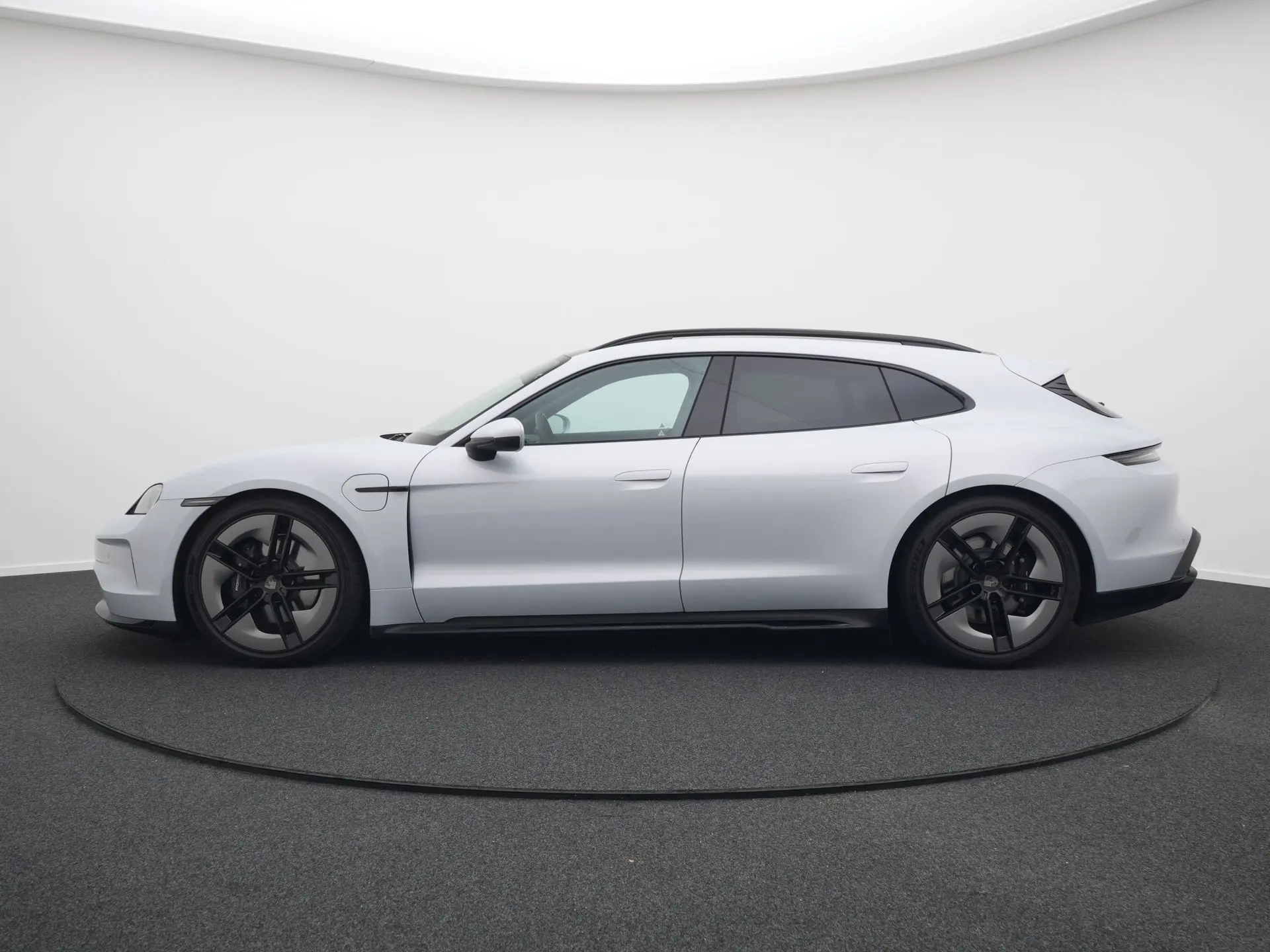 Taycan Sport Tursimo